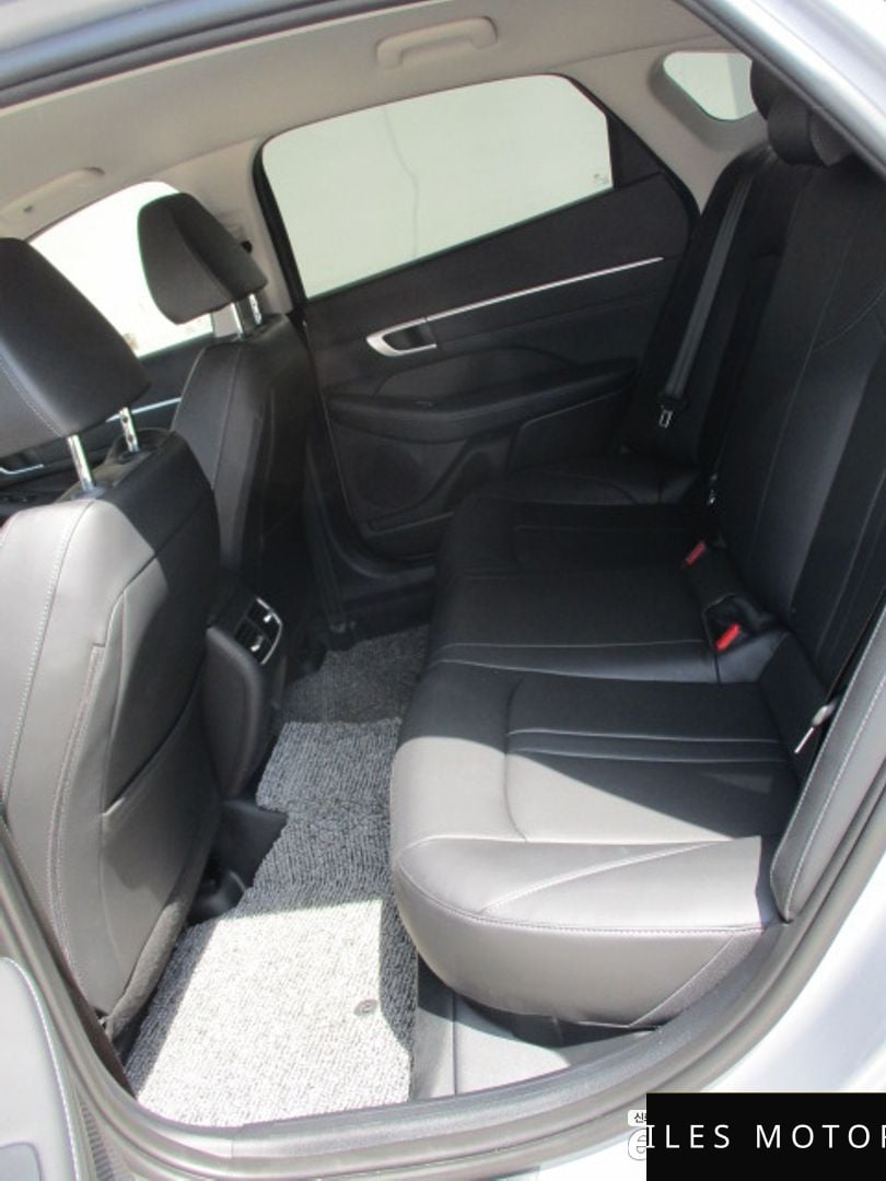 Hyundai Sonata 2026 — миниатюра 8