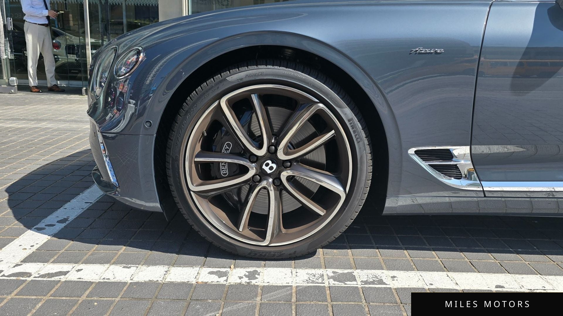 Bentley Continental GT 2023 — миниатюра 5