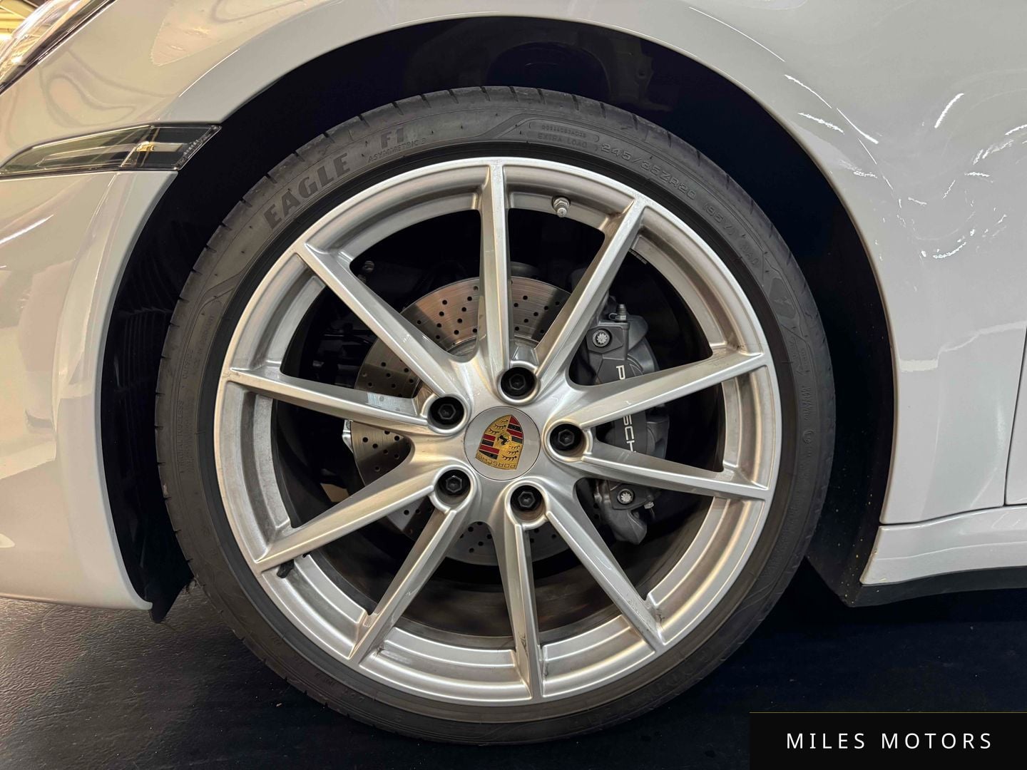 Porsche 911 (992) 2024 — миниатюра 5