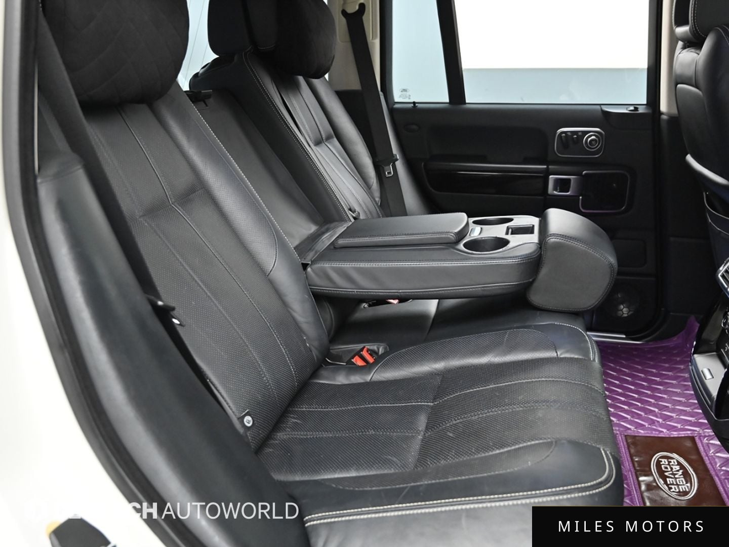 Land Rover Range Rover 2010 — миниатюра 12