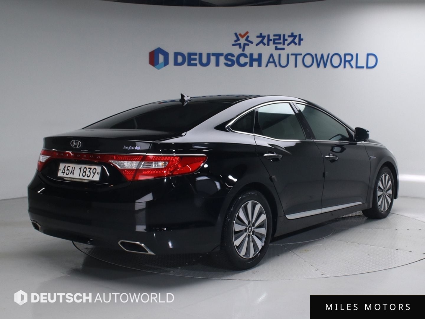 Hyundai Grandeur 2015 — миниатюра 2