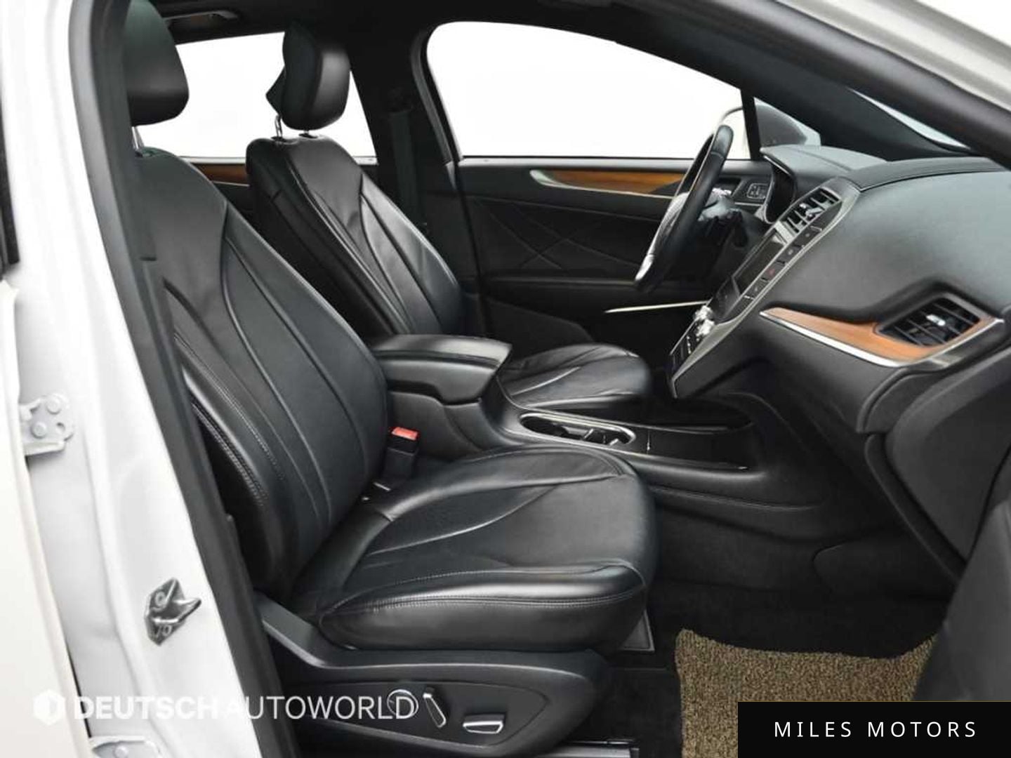 Lincoln MKC 2017 — миниатюра 10