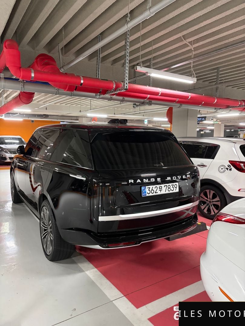 Land Rover Range Rover 2024 — миниатюра 2
