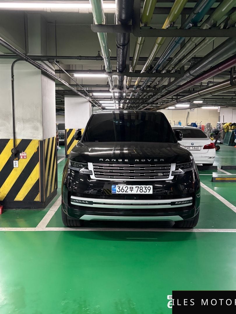 Land Rover Range Rover 2024 — миниатюра 3