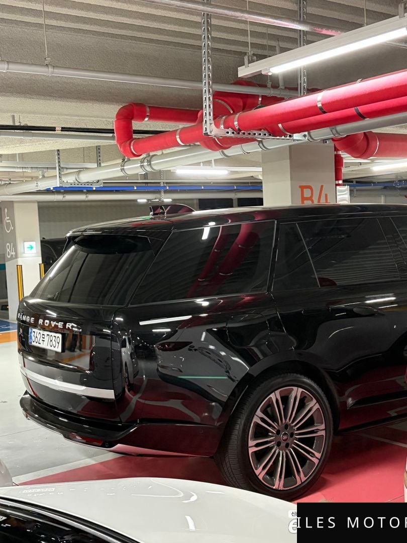 Land Rover Range Rover 2024 — миниатюра 4