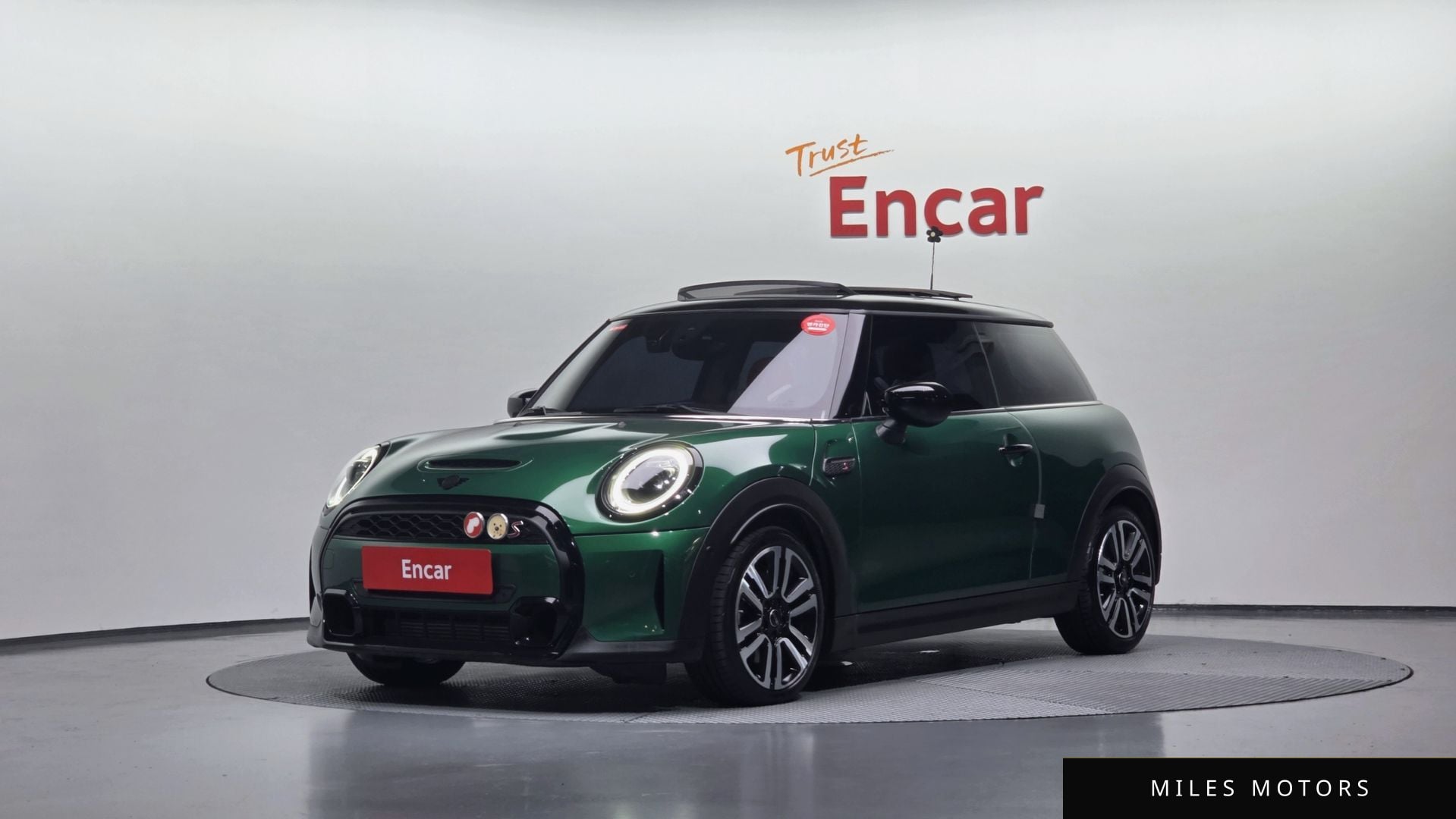 MINI Cooper S 2024 — фото 1 из 12