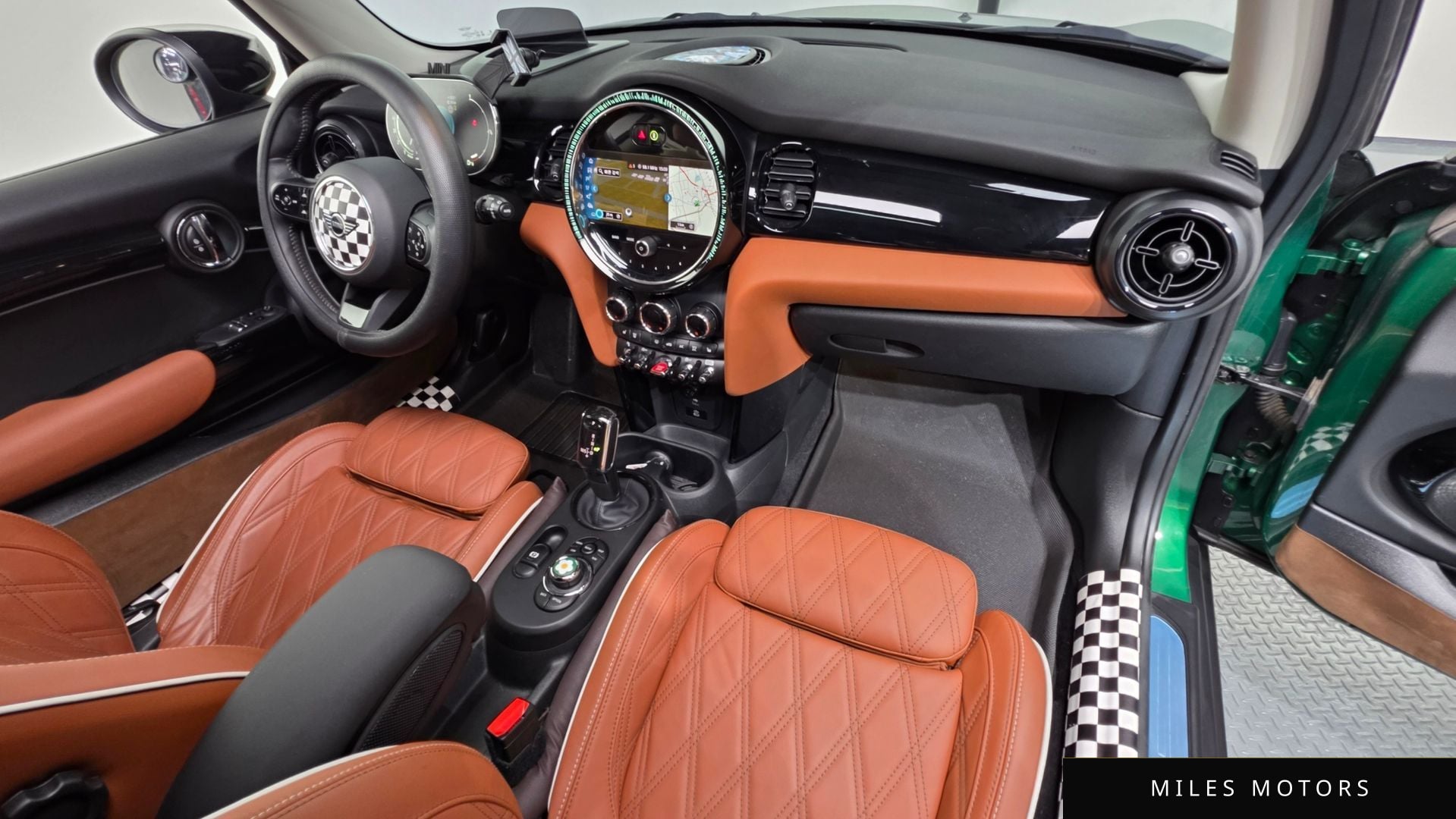 MINI Cooper S 2024 — миниатюра 10