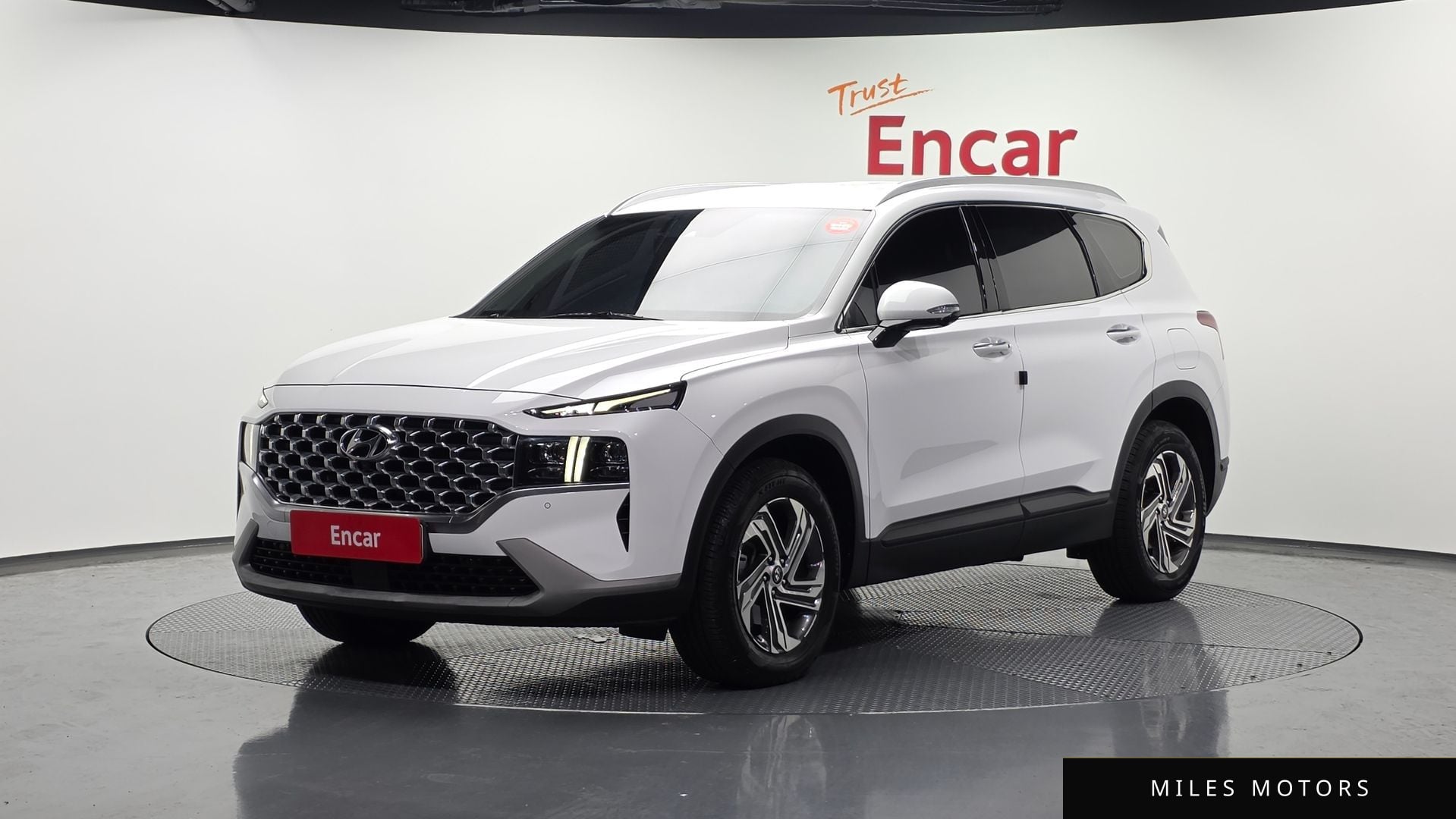 Hyundai Santafe 2021 — фото 1 из 12