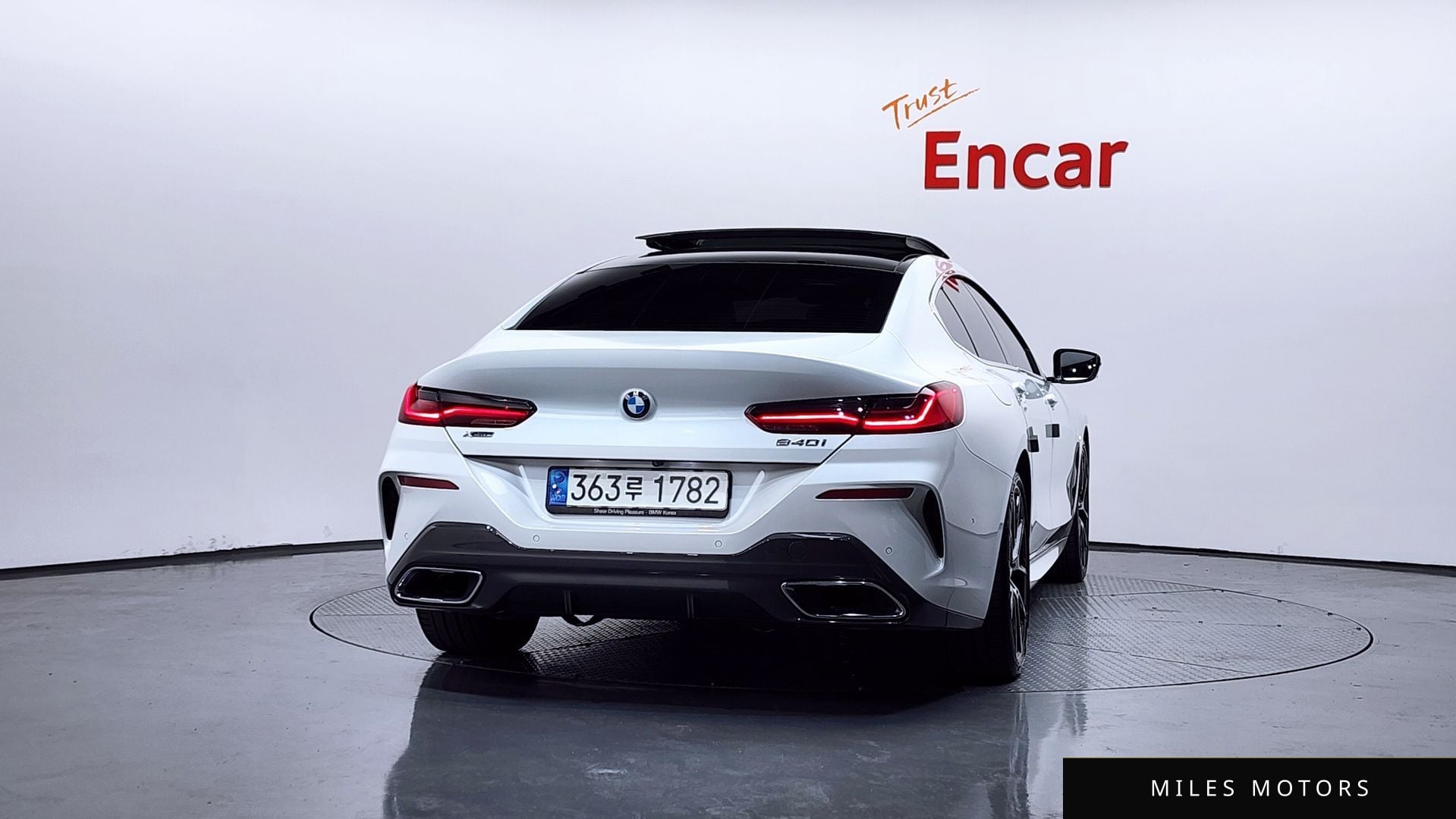 BMW 8 Series (G15) 2022 — миниатюра 4