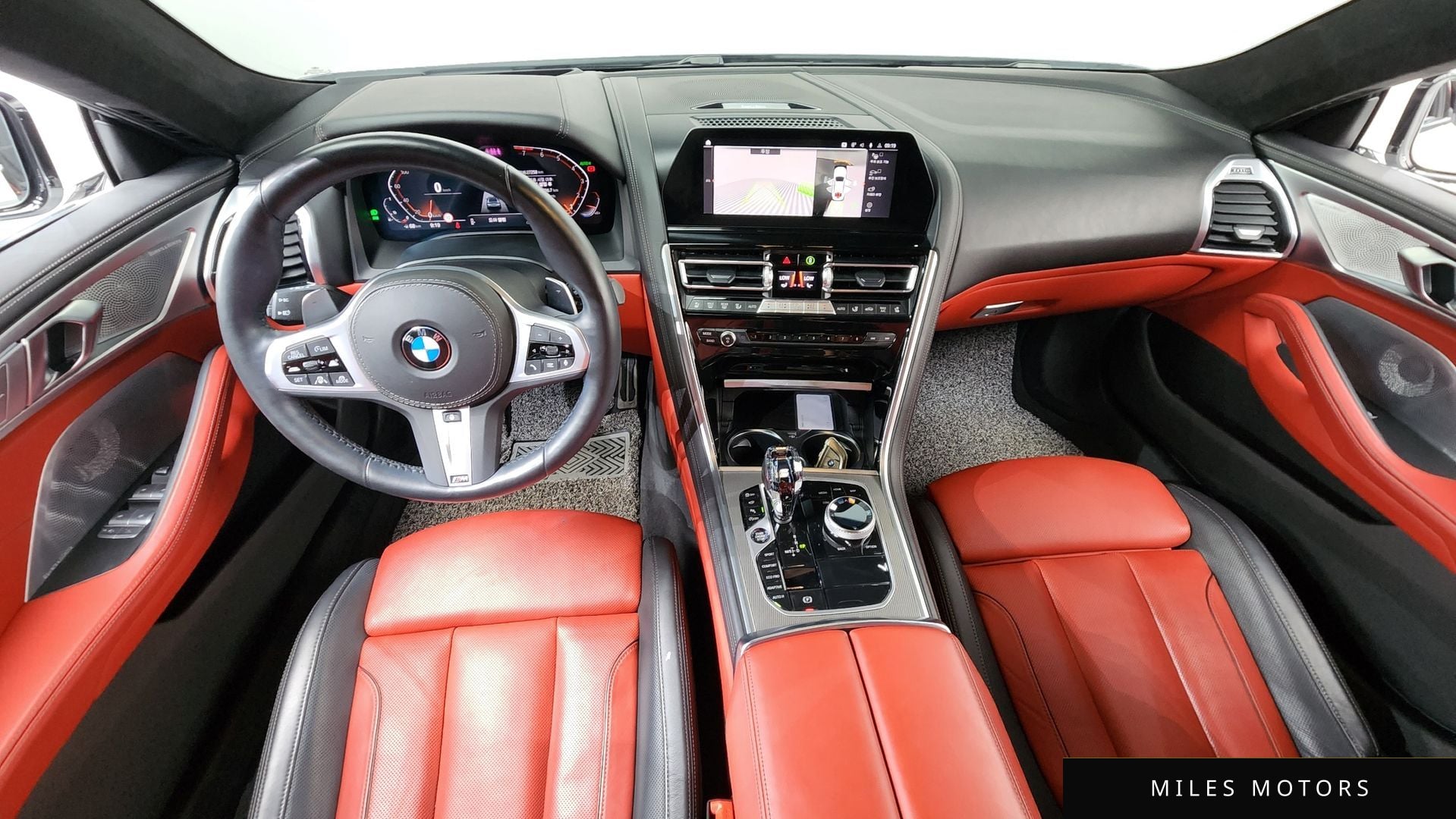 BMW 8 Series (G15) 2022 — миниатюра 10