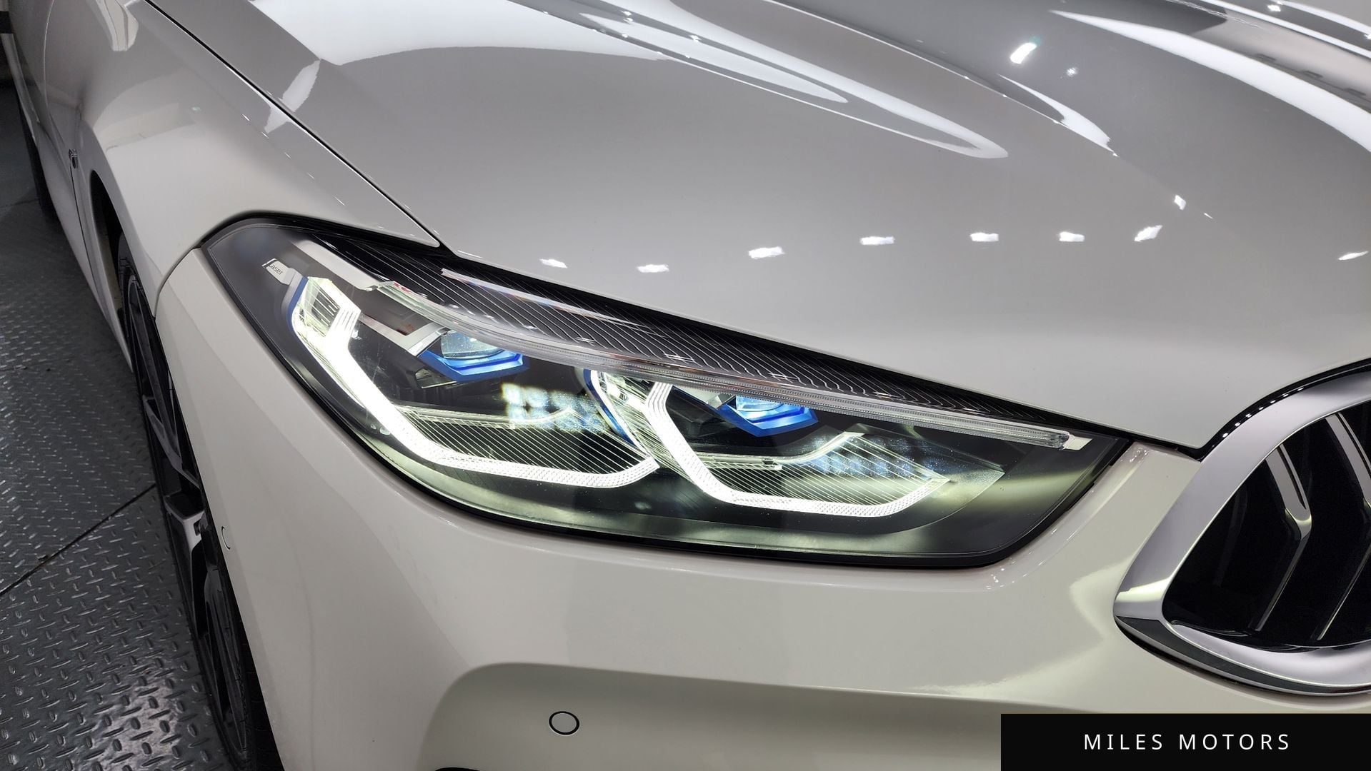 BMW 8 Series (G15) 2022 — миниатюра 8