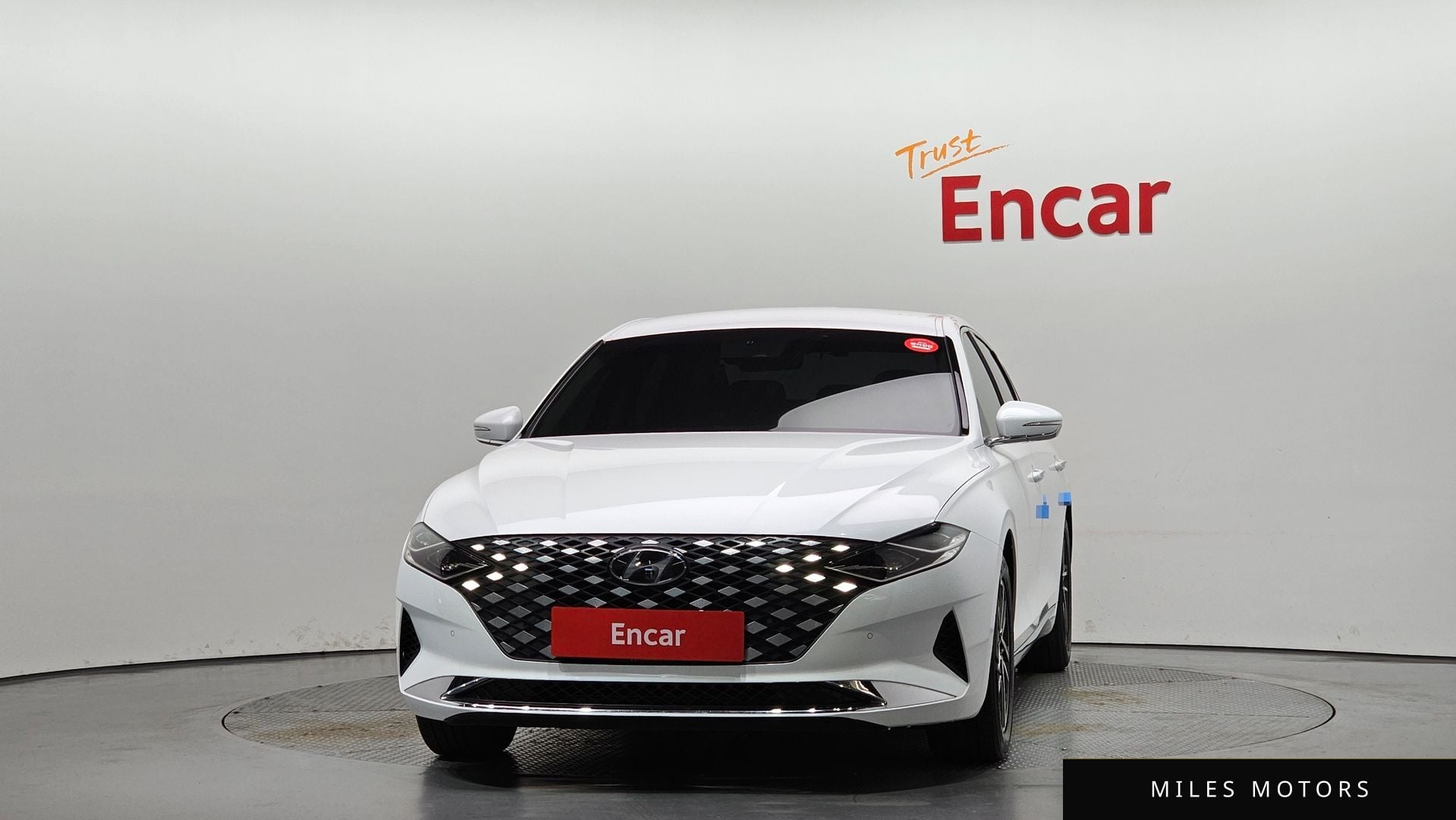 Hyundai Grandeur 2023 — миниатюра 3