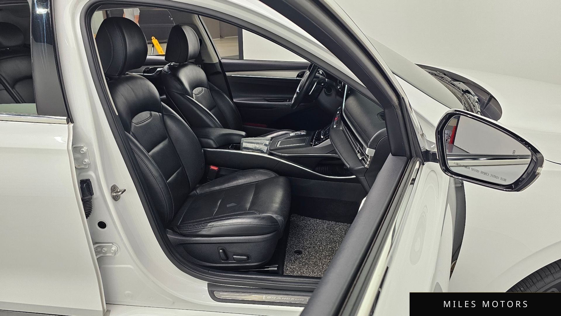 Hyundai Grandeur 2023 — миниатюра 10