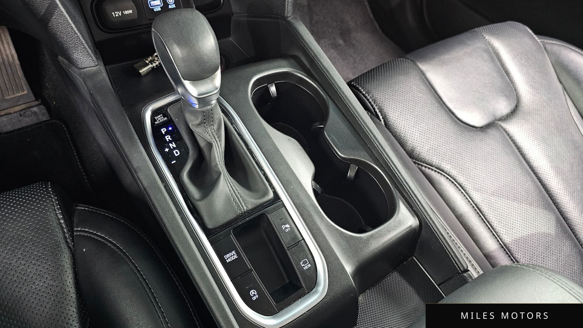Hyundai Santafe 2019 — миниатюра 12