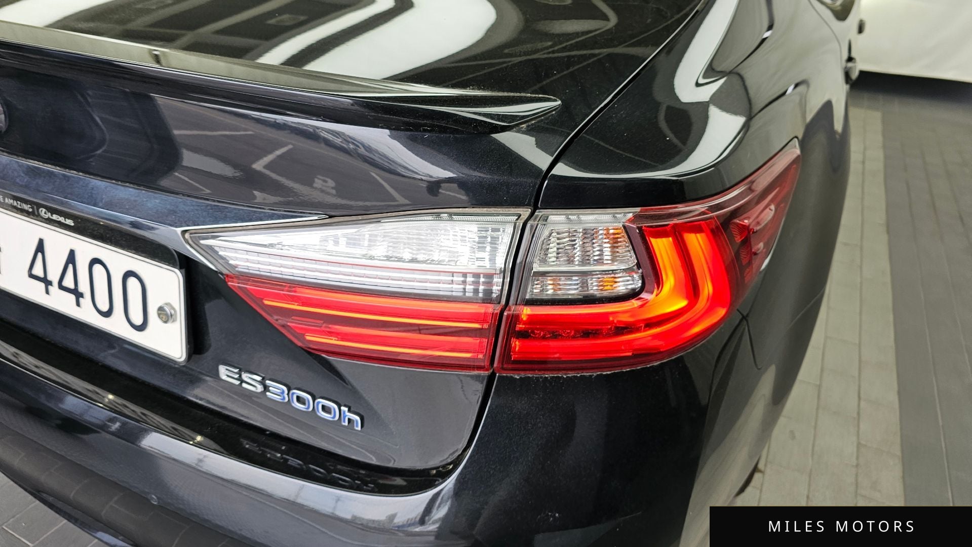 Лексус ES350 2017 — миниатюра 9
