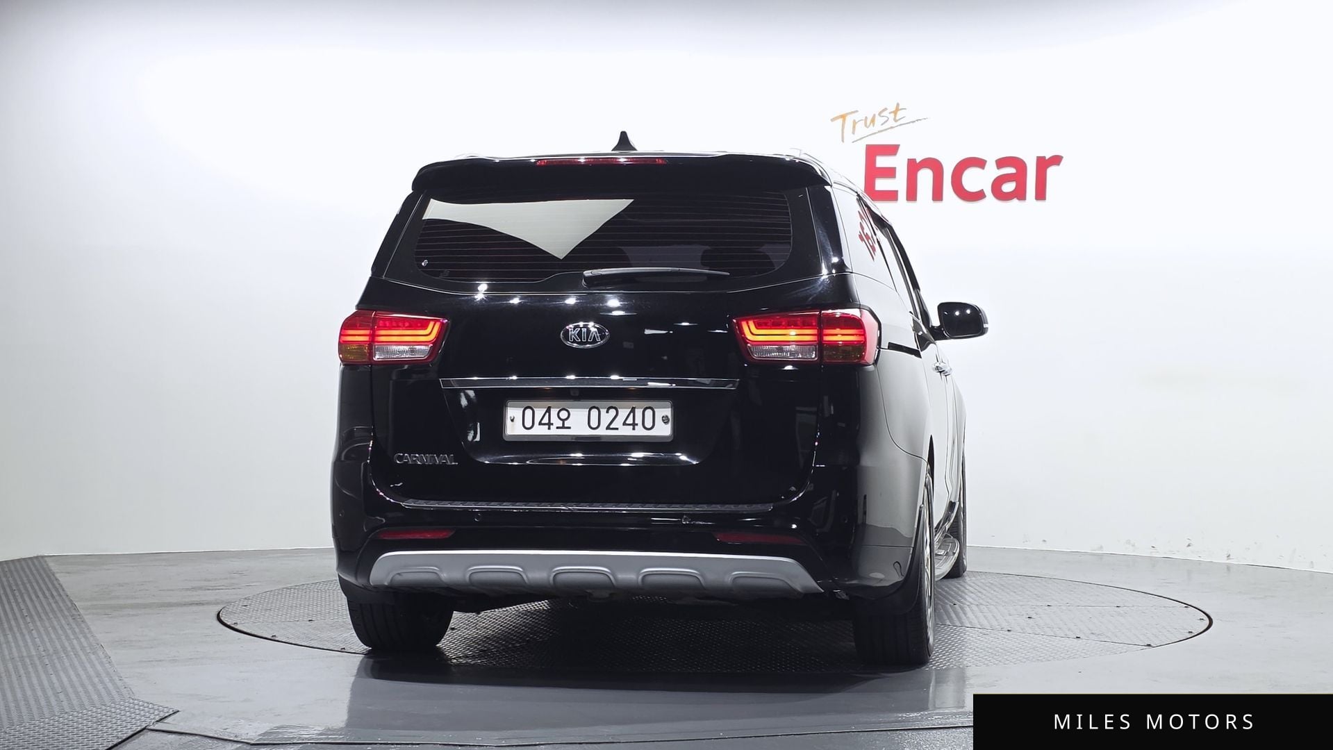 Kia Canival 2016 — миниатюра 4