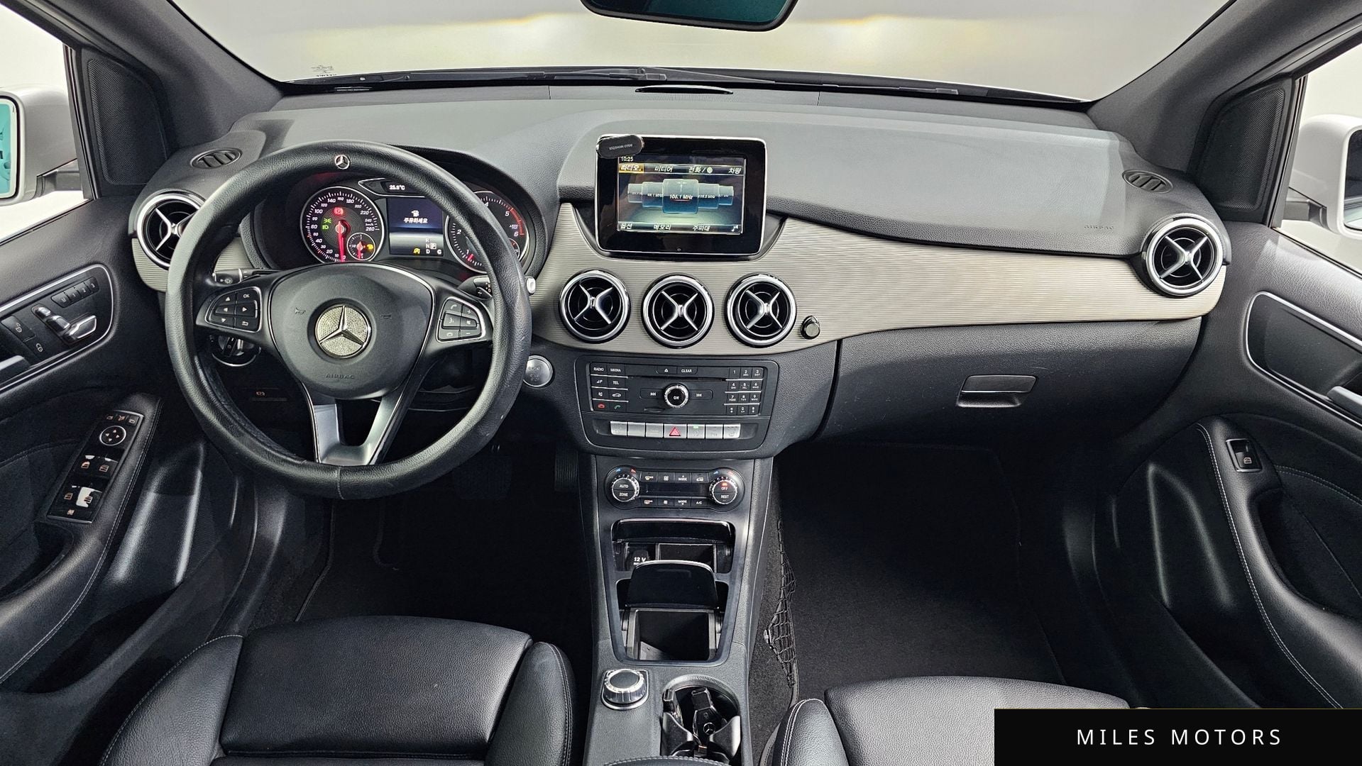 Mercedes-Benz B-Class W246 2016 — миниатюра 7