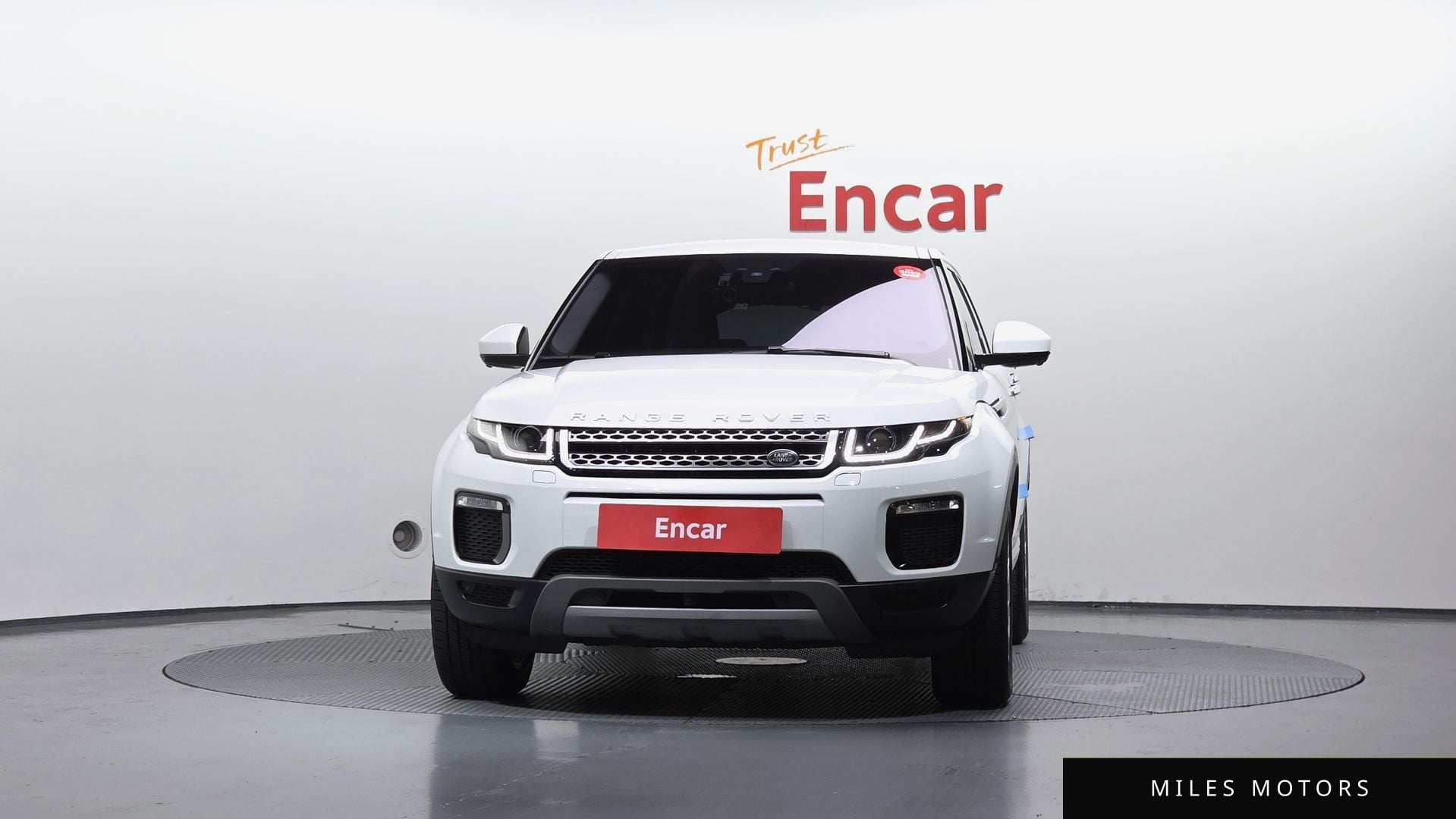 Land Rover Range Rover Evoque 2018 — миниатюра 3