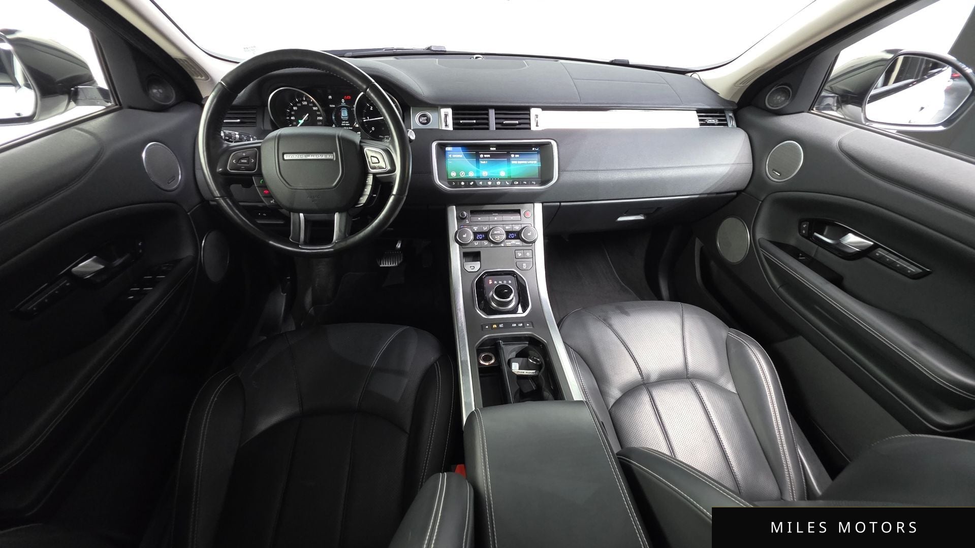 Land Rover Range Rover Evoque 2018 — миниатюра 10
