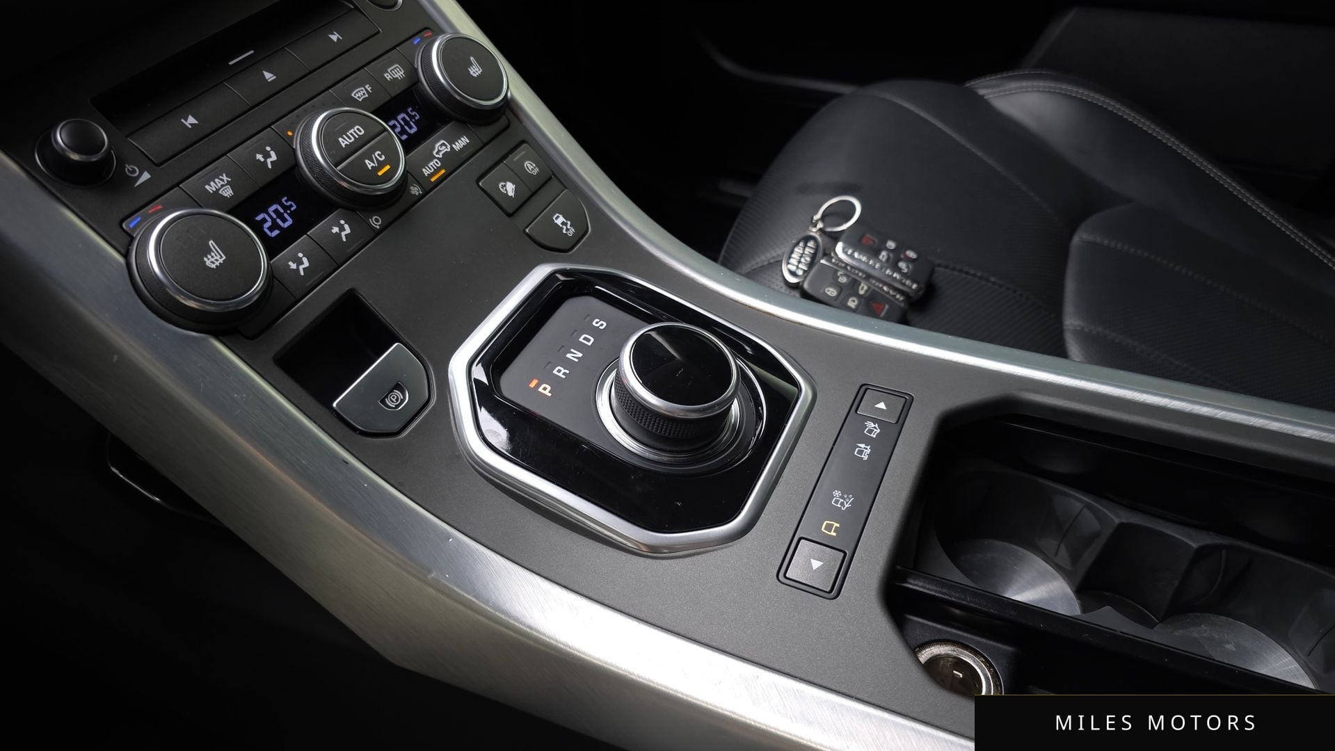 Land Rover Range Rover Evoque 2018 — миниатюра 12