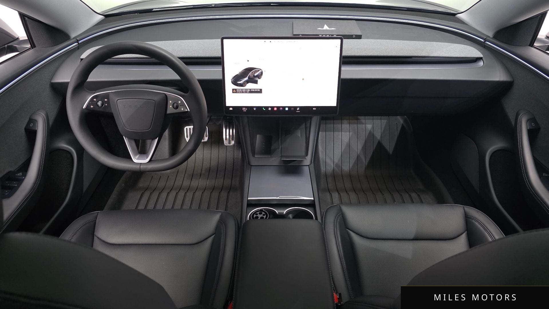 Tesla Model 3 2025 — миниатюра 9