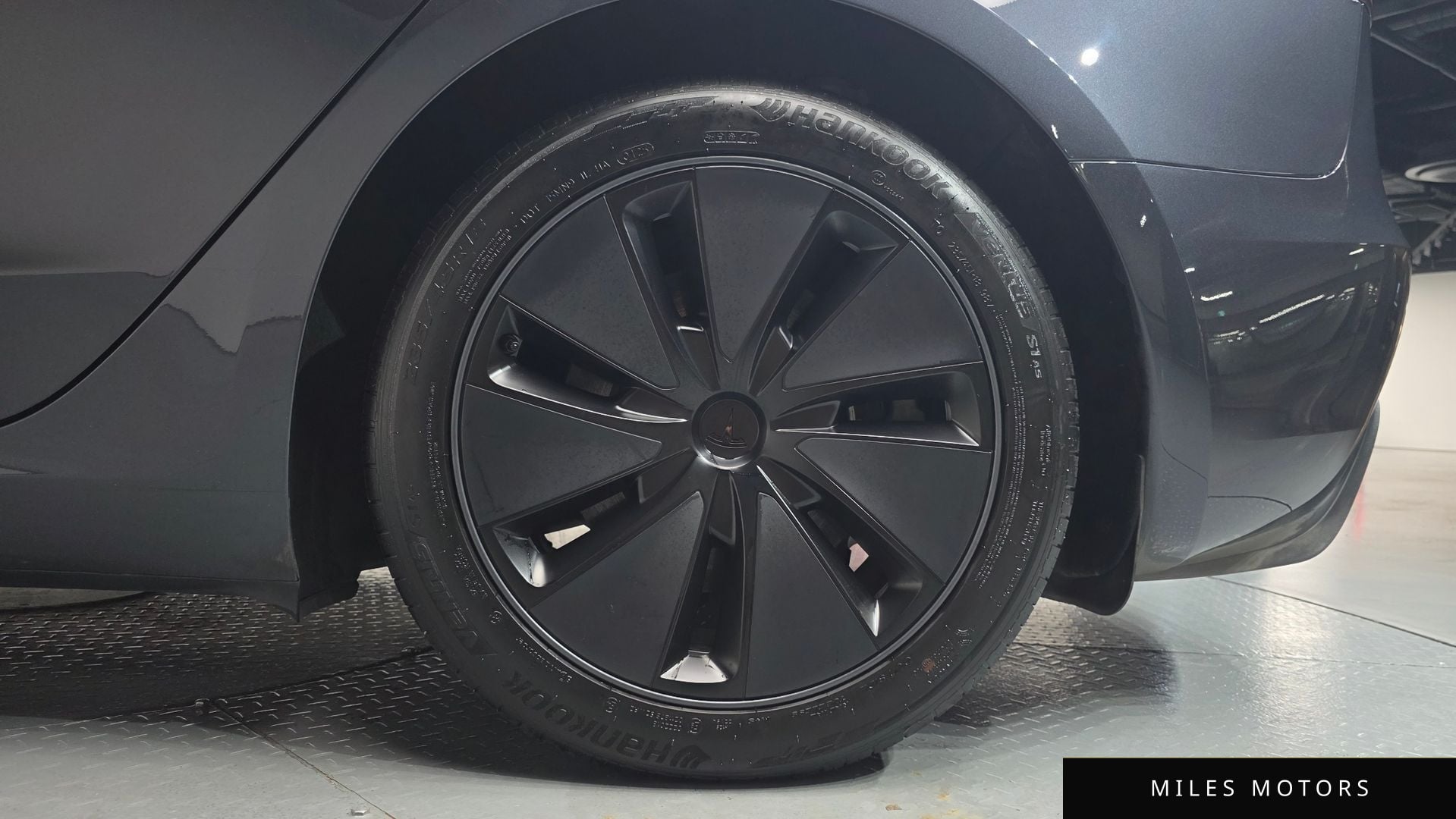 Tesla Model 3 2025 — миниатюра 6