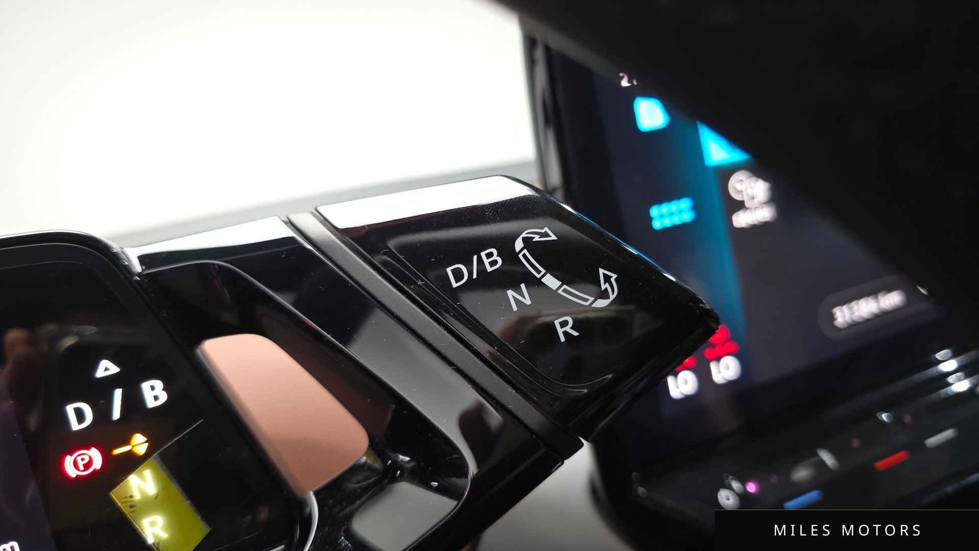 Volkswagen ID.4 2023 — миниатюра 11