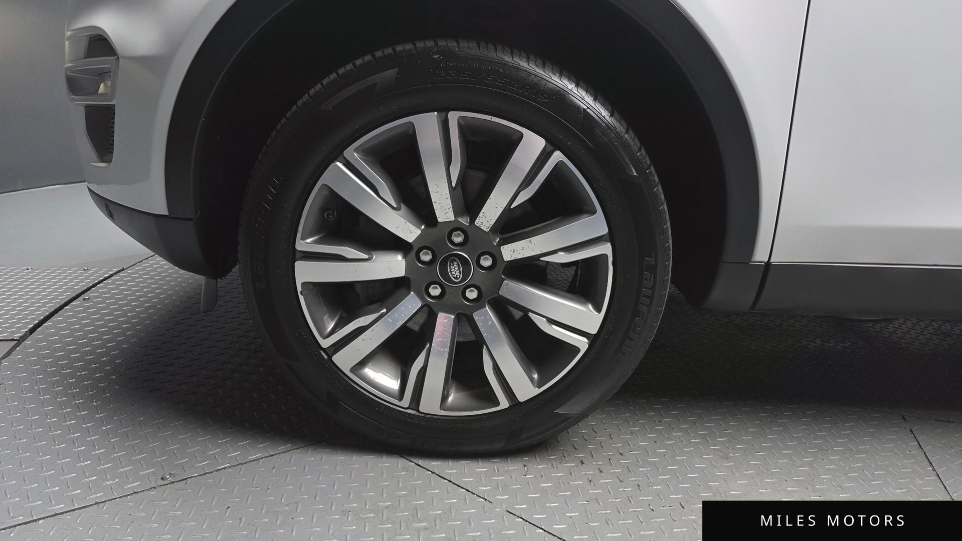 Land Rover Discovery Sport 2019 — миниатюра 5