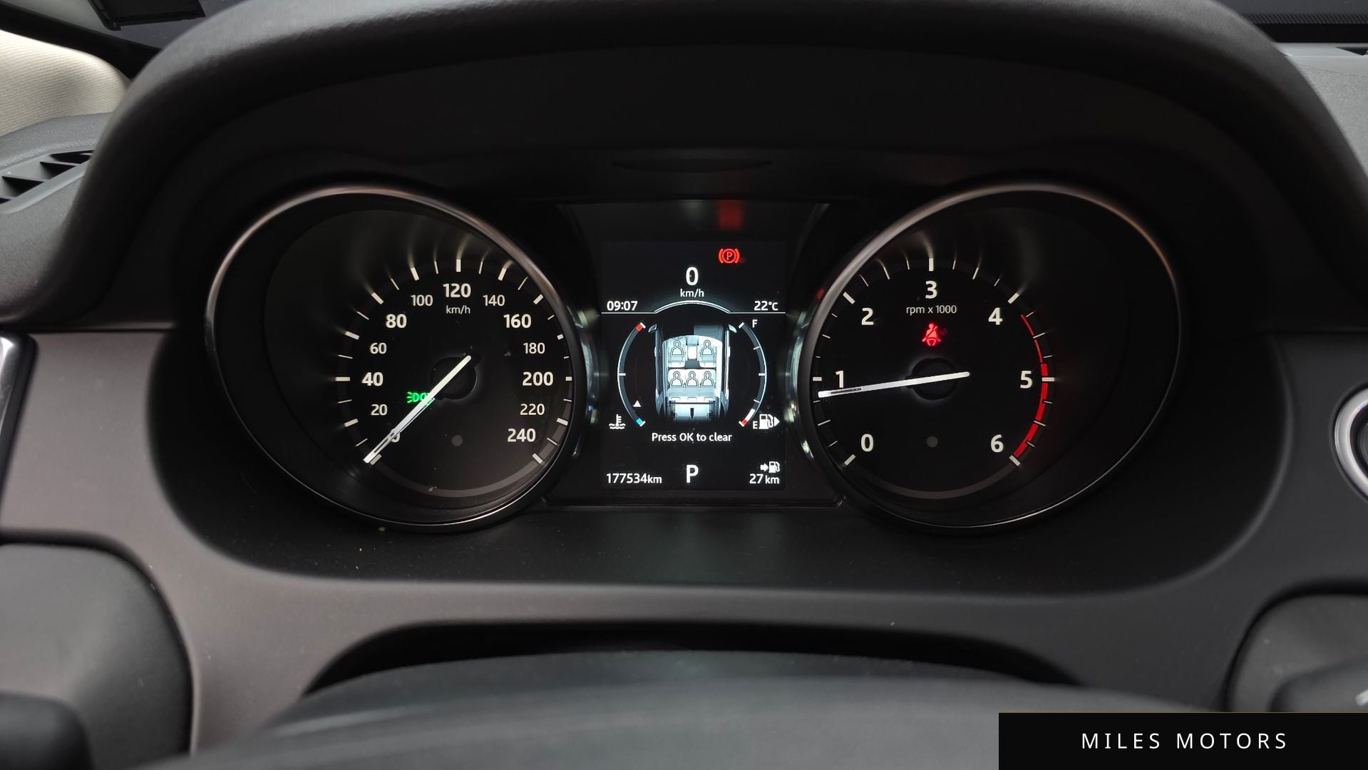 Land Rover Discovery Sport 2019 — миниатюра 8
