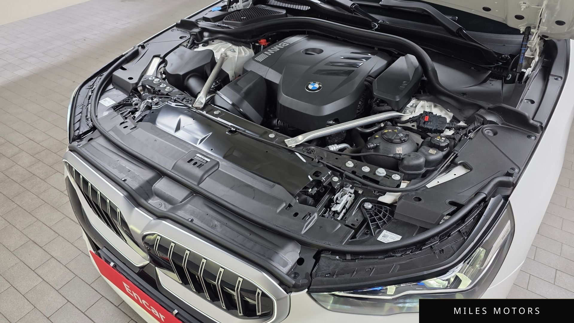 BMW 5 Series (G60) 2025 — миниатюра 6