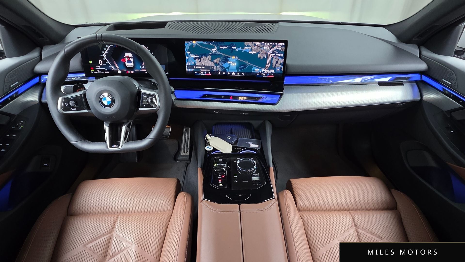 BMW 5 Series (G60) 2025 — миниатюра 10