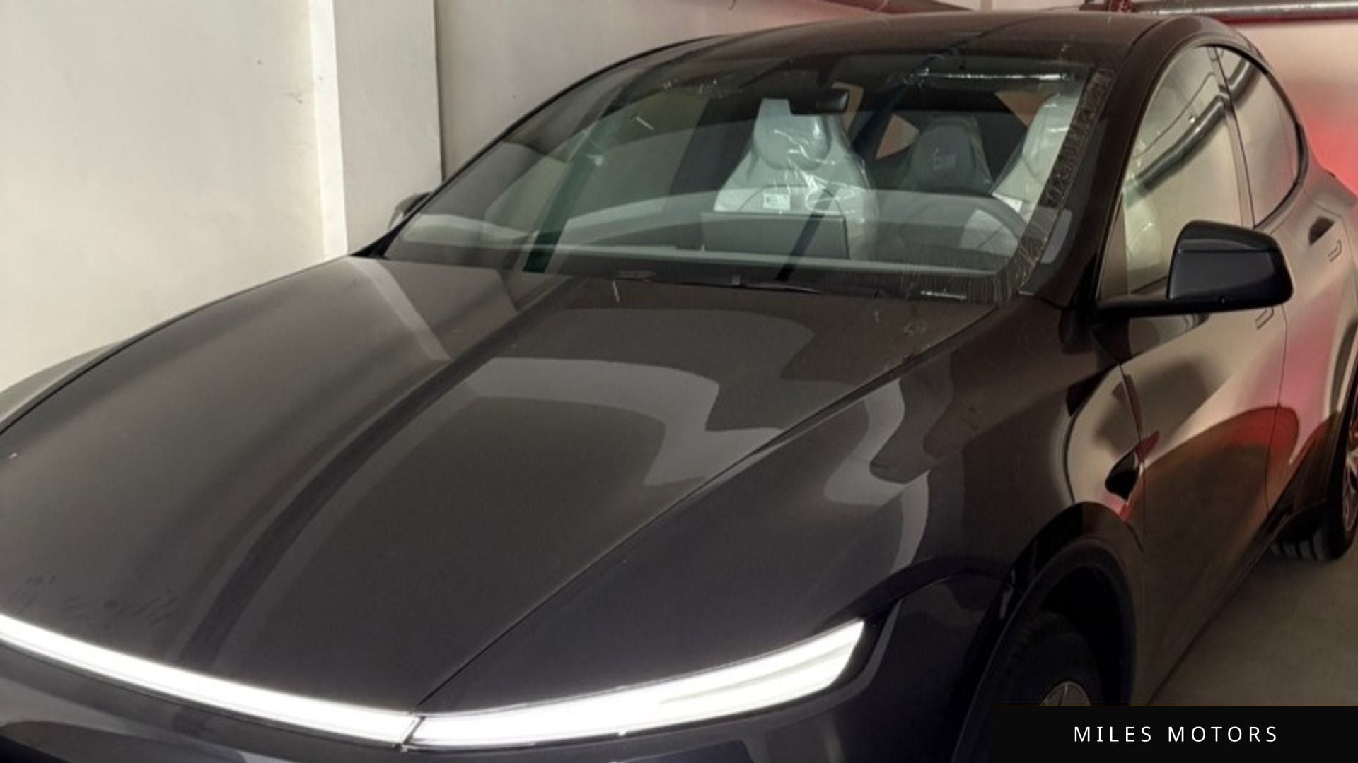 Tesla Model Y 2026 — миниатюра 2