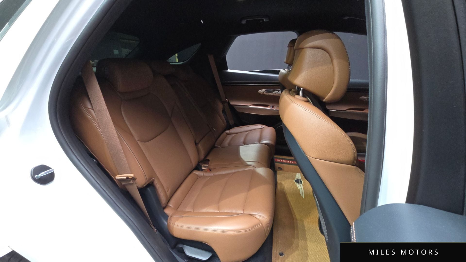Genesis GV70 2024 — миниатюра 12
