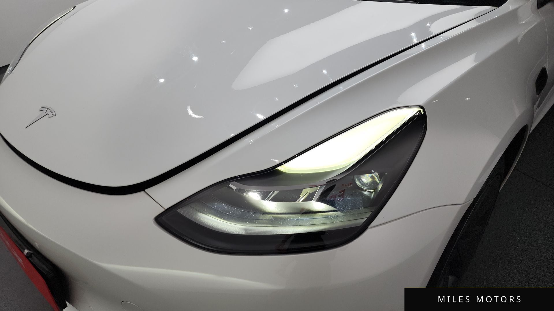 Tesla Model 3 2022 — миниатюра 8