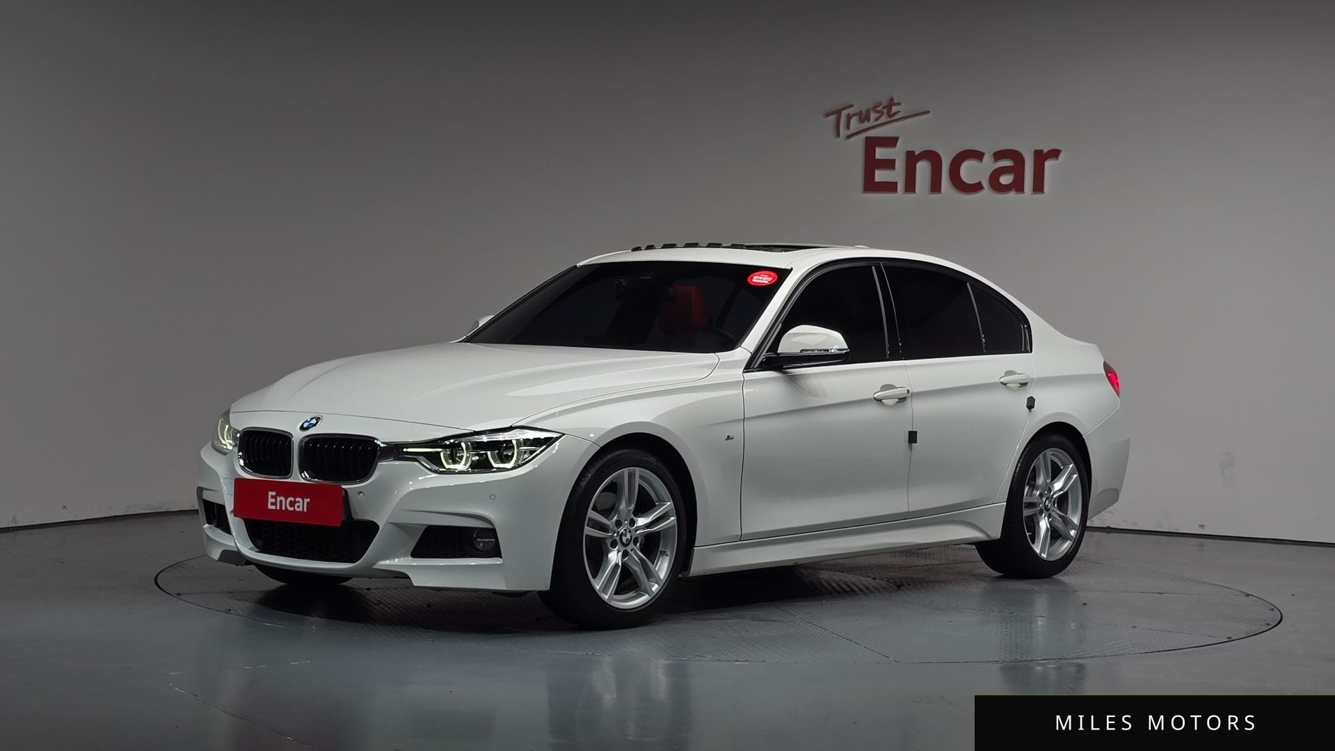 BMW 3 Series (F30) 2017 — фото 1 из 12