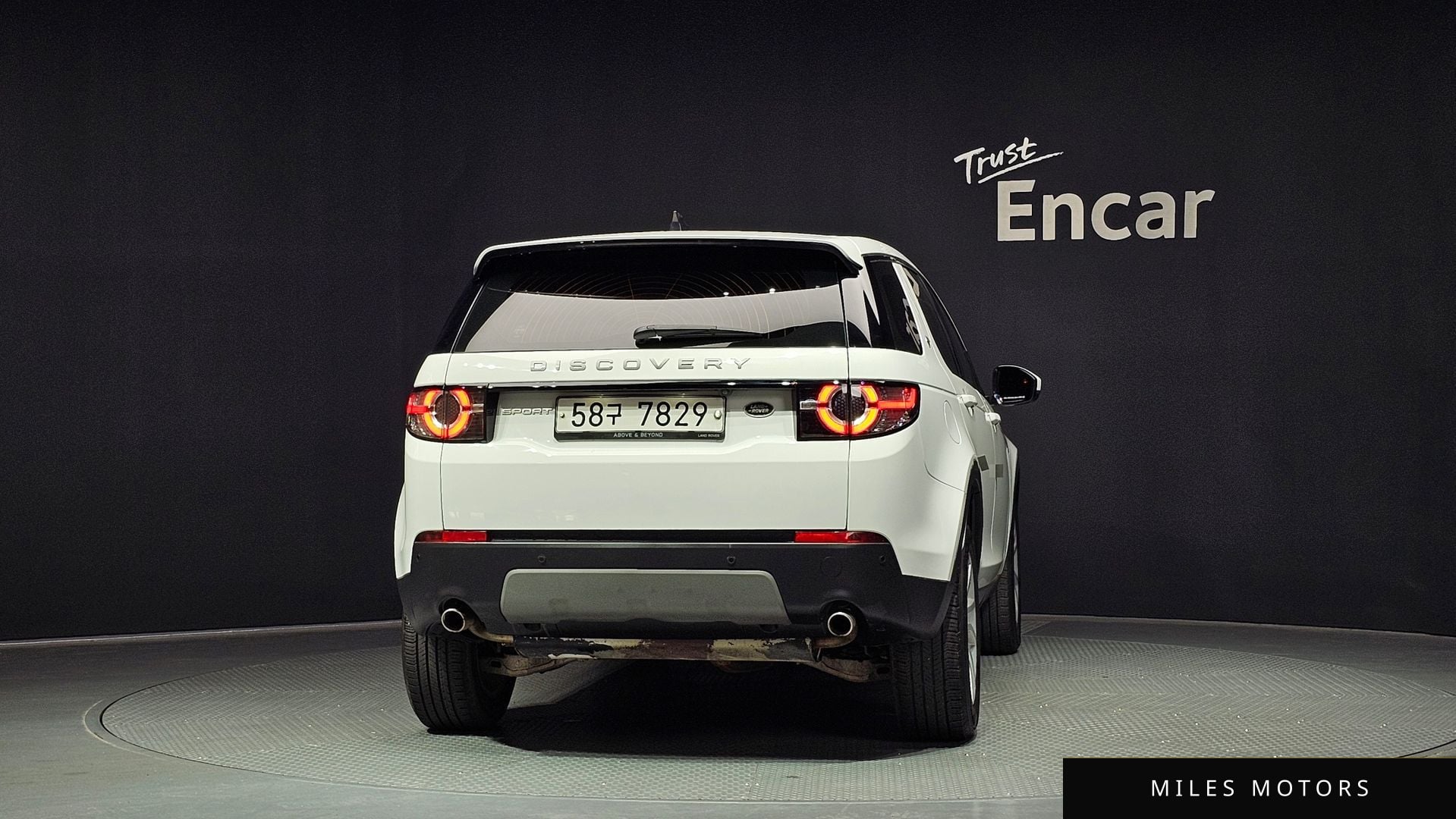 Land Rover Discovery Sport 2019 — миниатюра 4