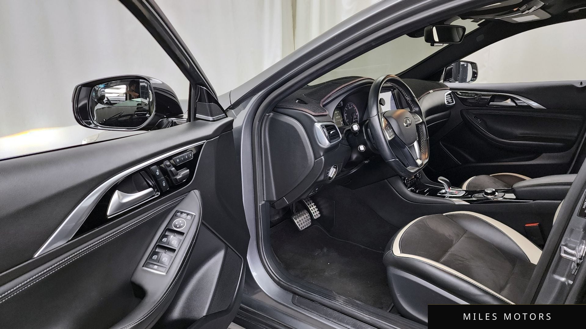 Infiniti Q30 2018 — миниатюра 12