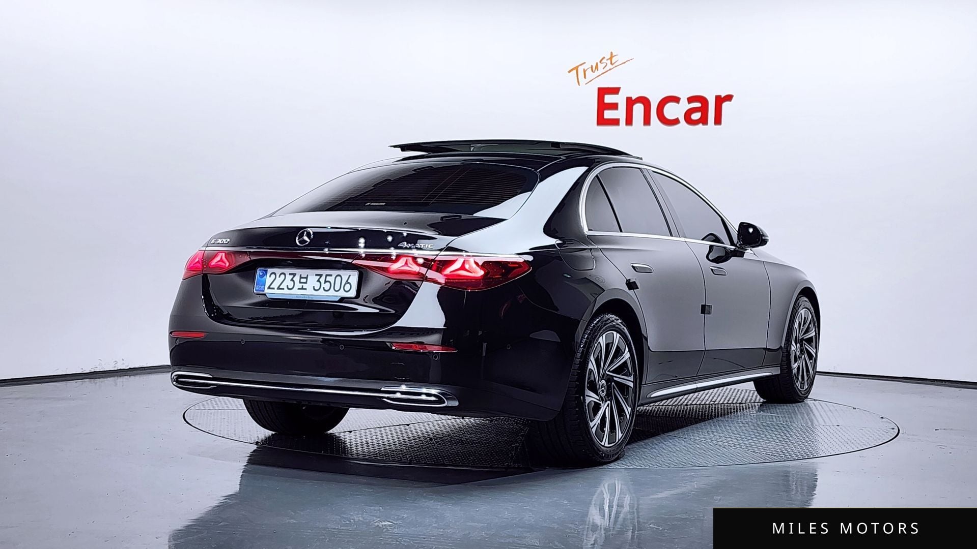 Mercedes-Benz E-Class W214 2025 — миниатюра 2