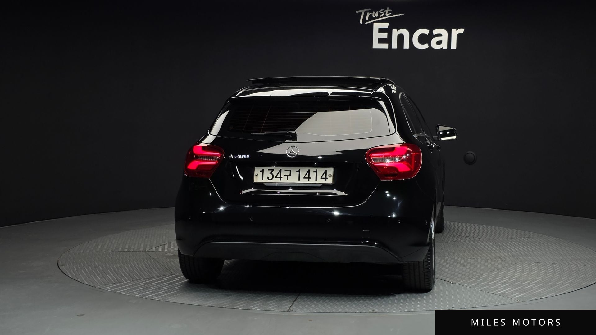 Mercedes-Benz A-Class W176 2017 — миниатюра 4
