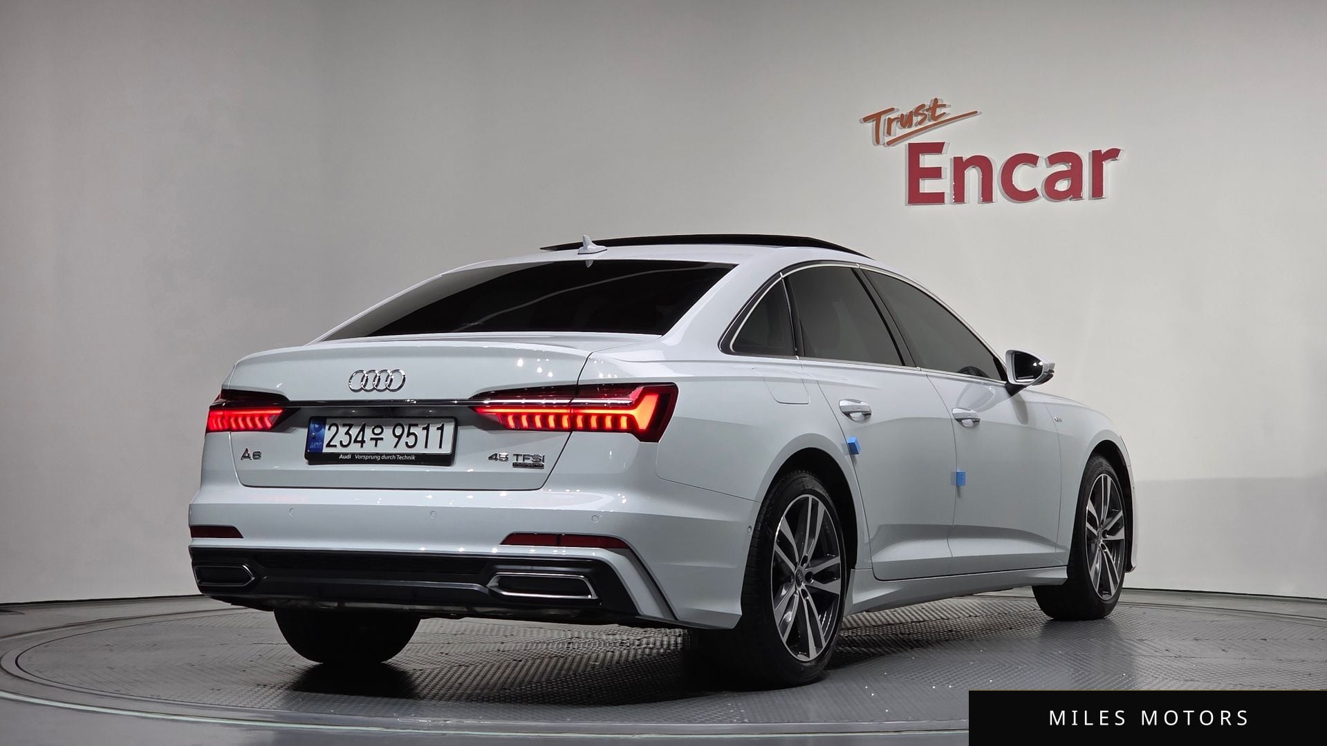 Audi A6 (C8) 2023 — фото 1 из 12