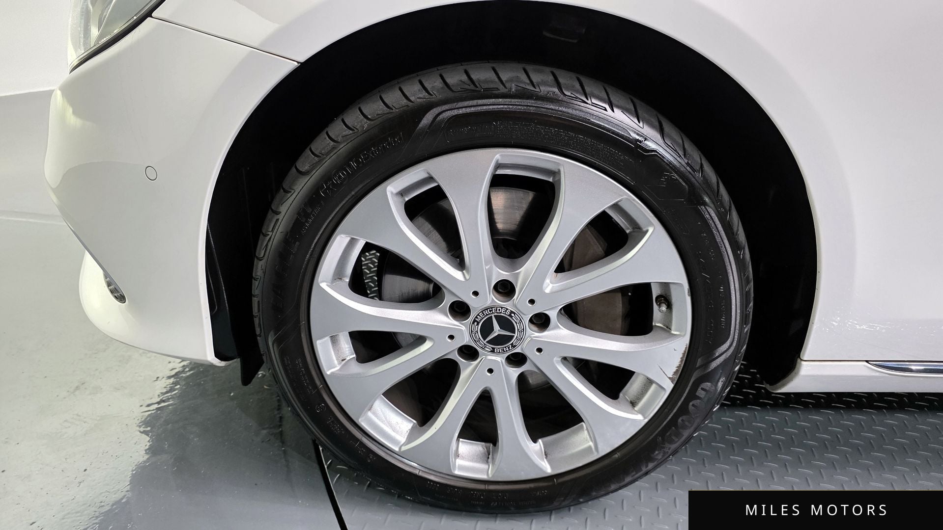 Mercedes-Benz E-Class W213 2019 — миниатюра 5