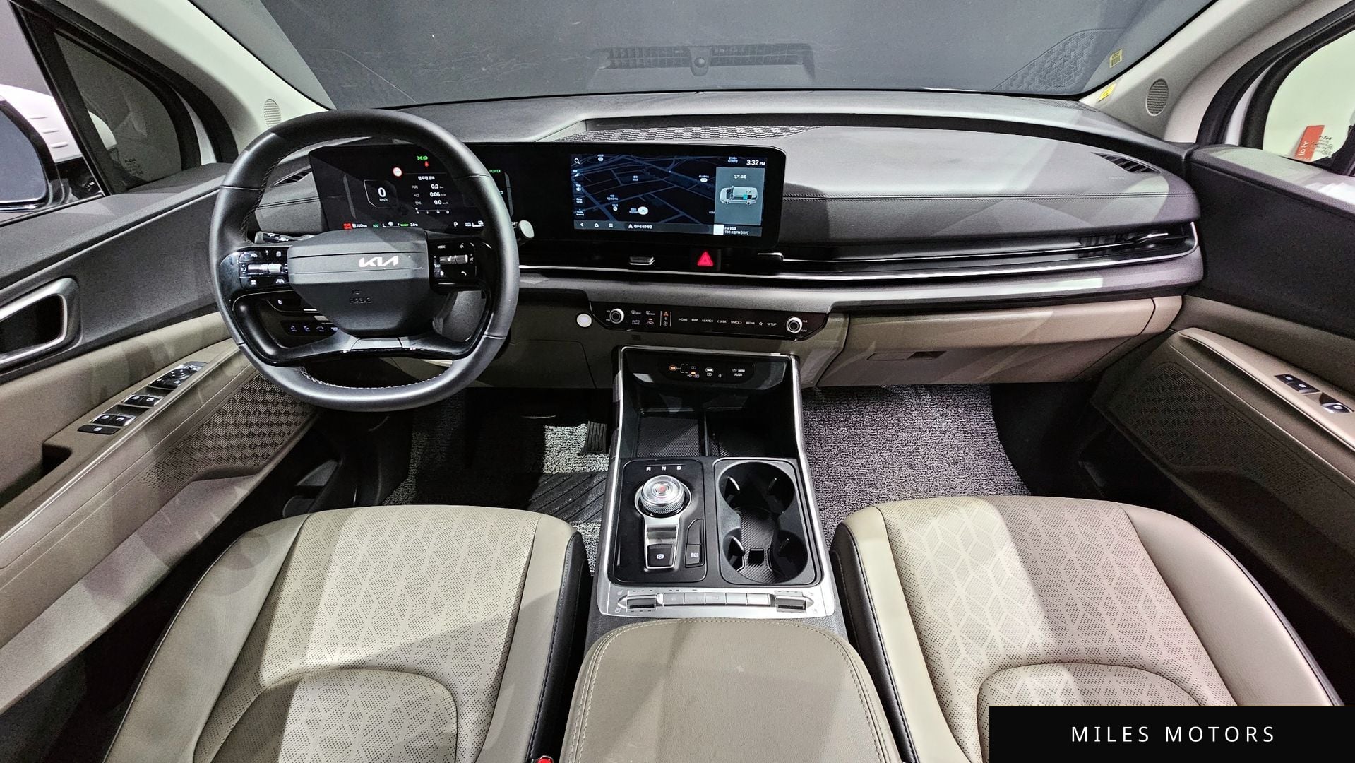 Kia Canival 2025 — миниатюра 10