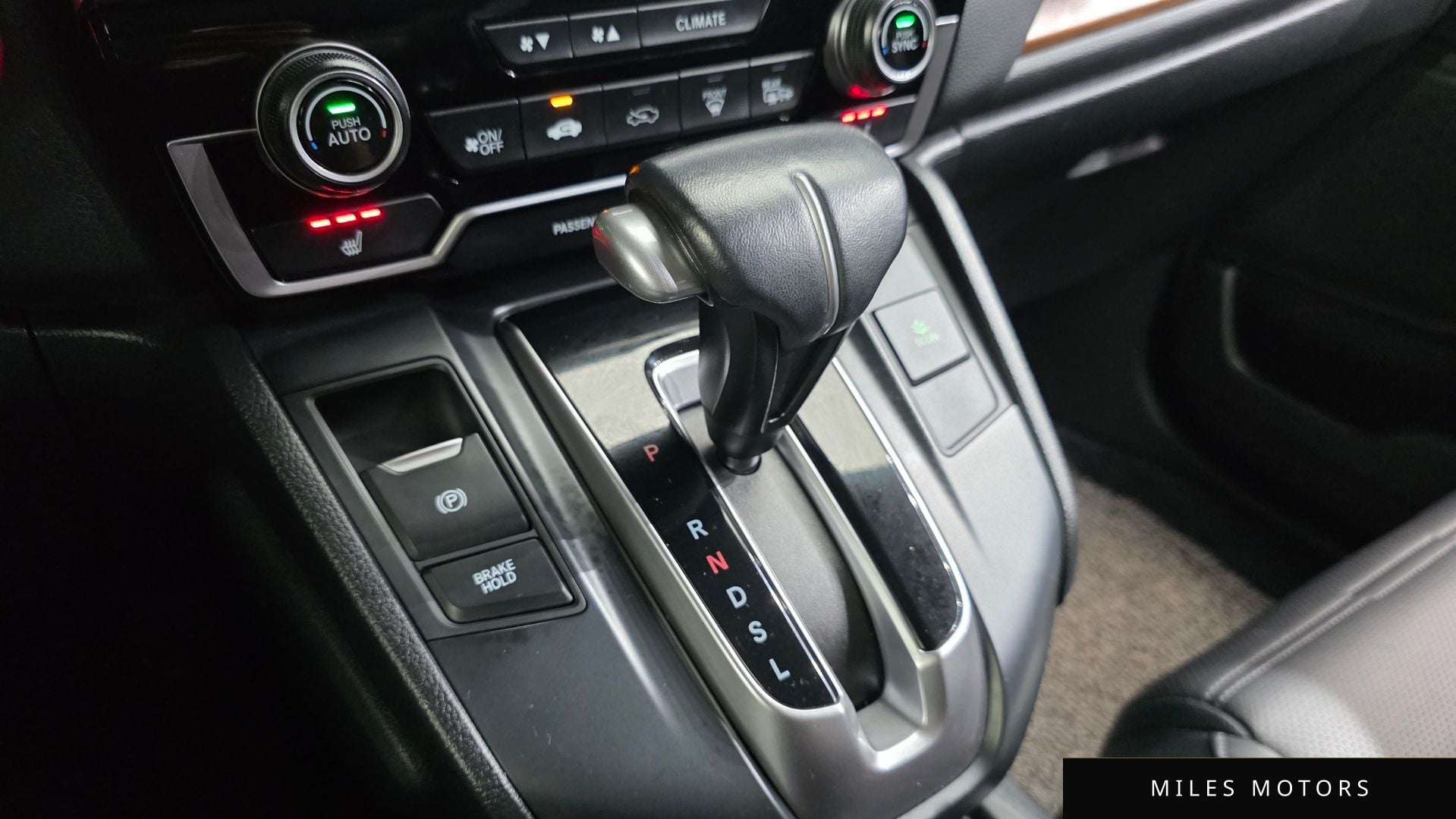 Honda CR-V 2019 — миниатюра 12