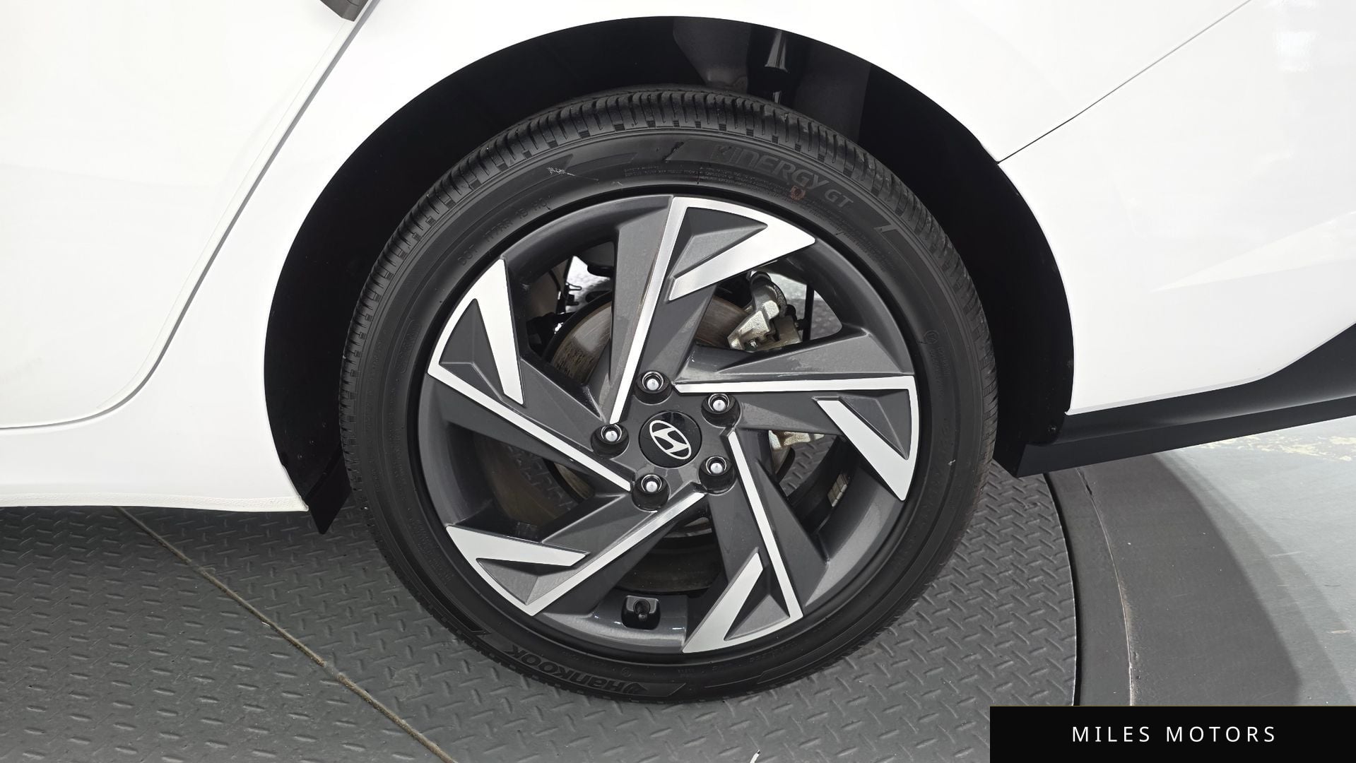 Hyundai AVANTE 2024 — миниатюра 6