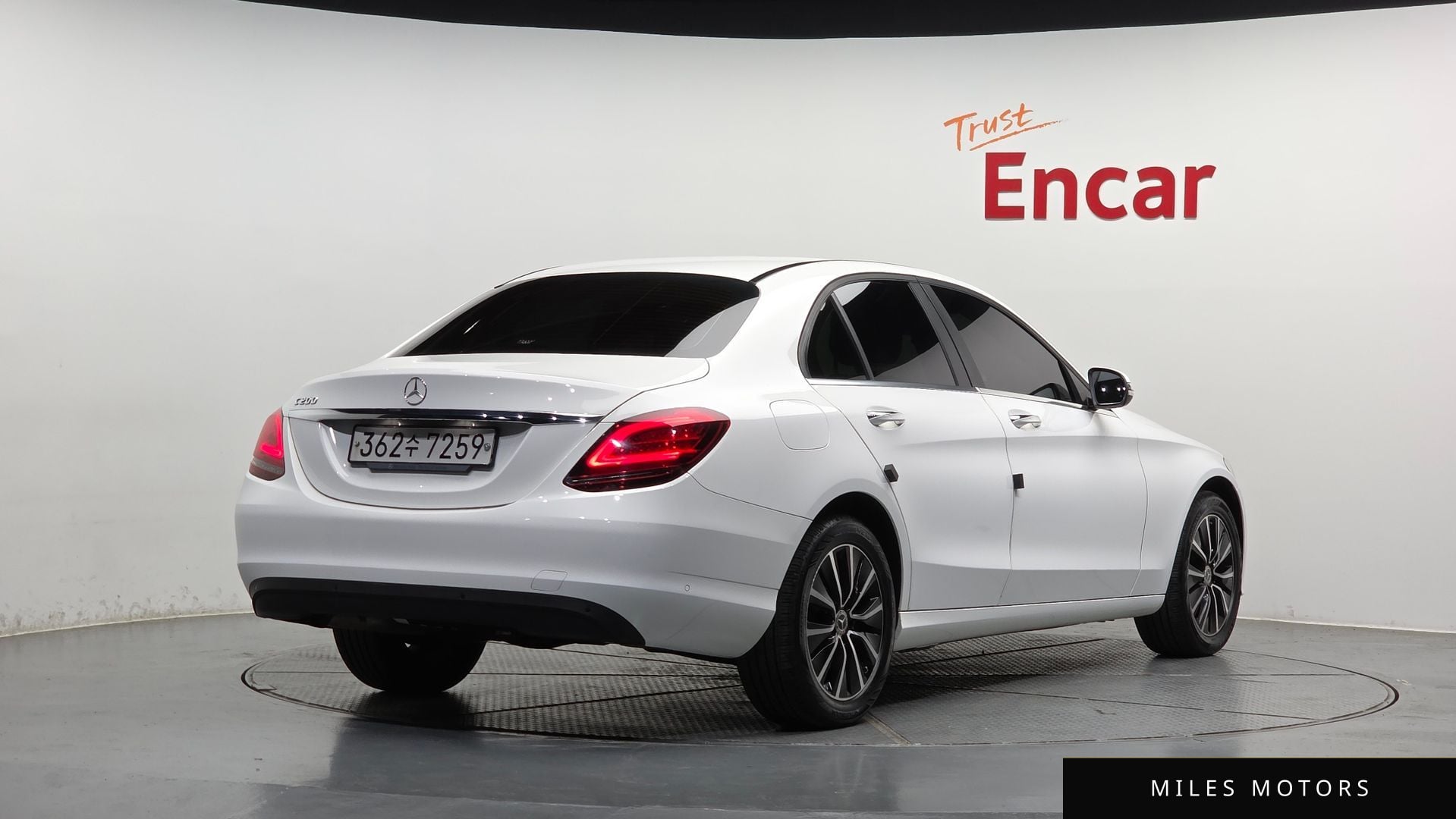 Mercedes-Benz C-Class W205 2019 — миниатюра 2