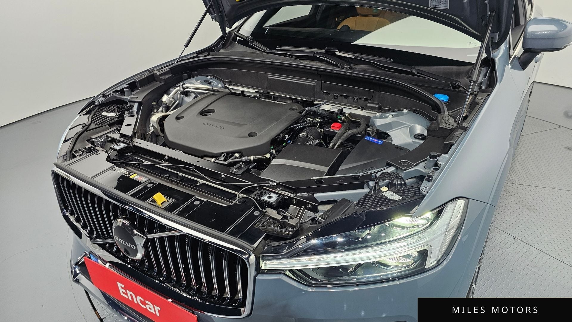 Volvo XC60 2022 — миниатюра 6