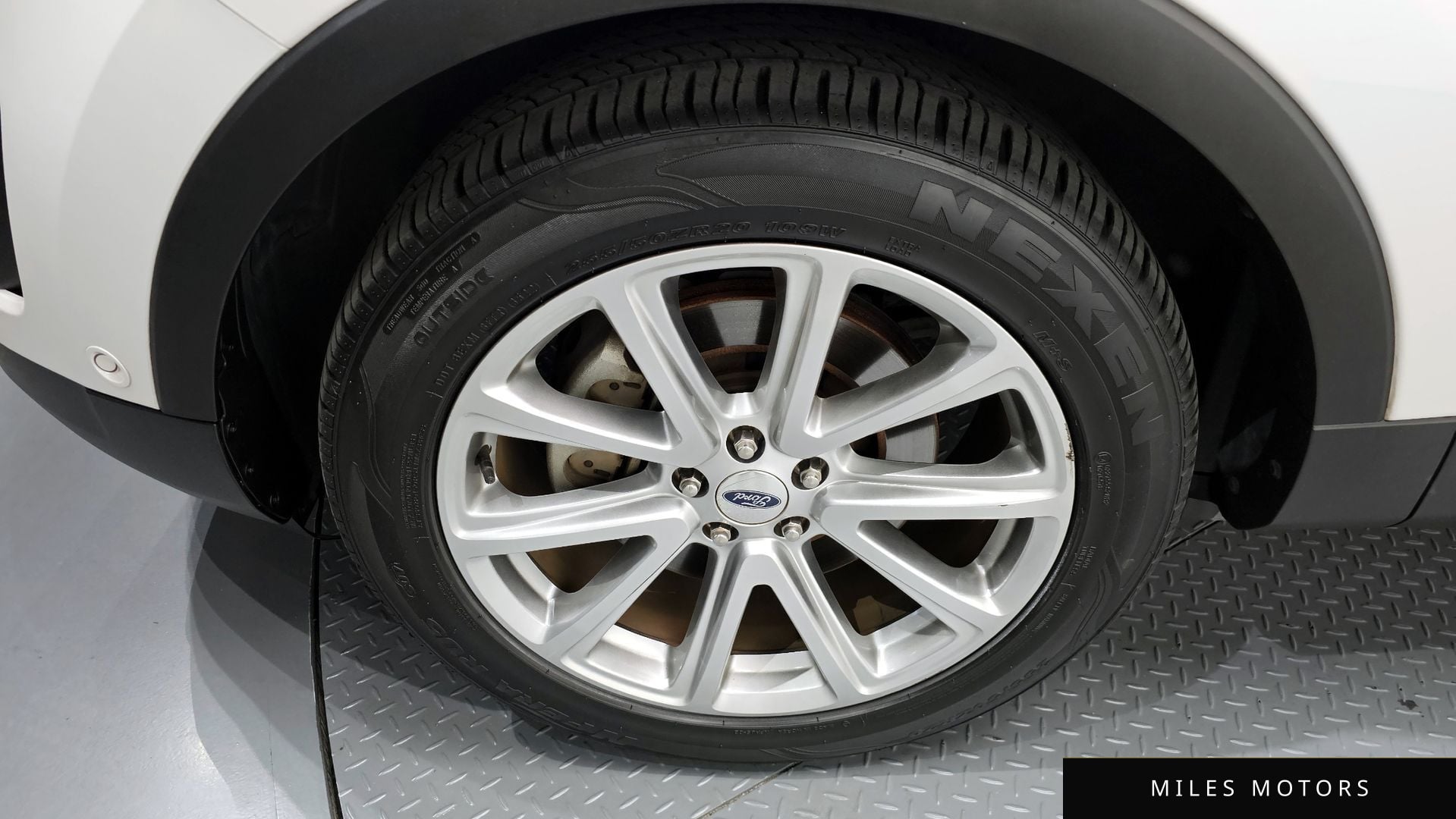 Ford Explorer 2016 — миниатюра 5