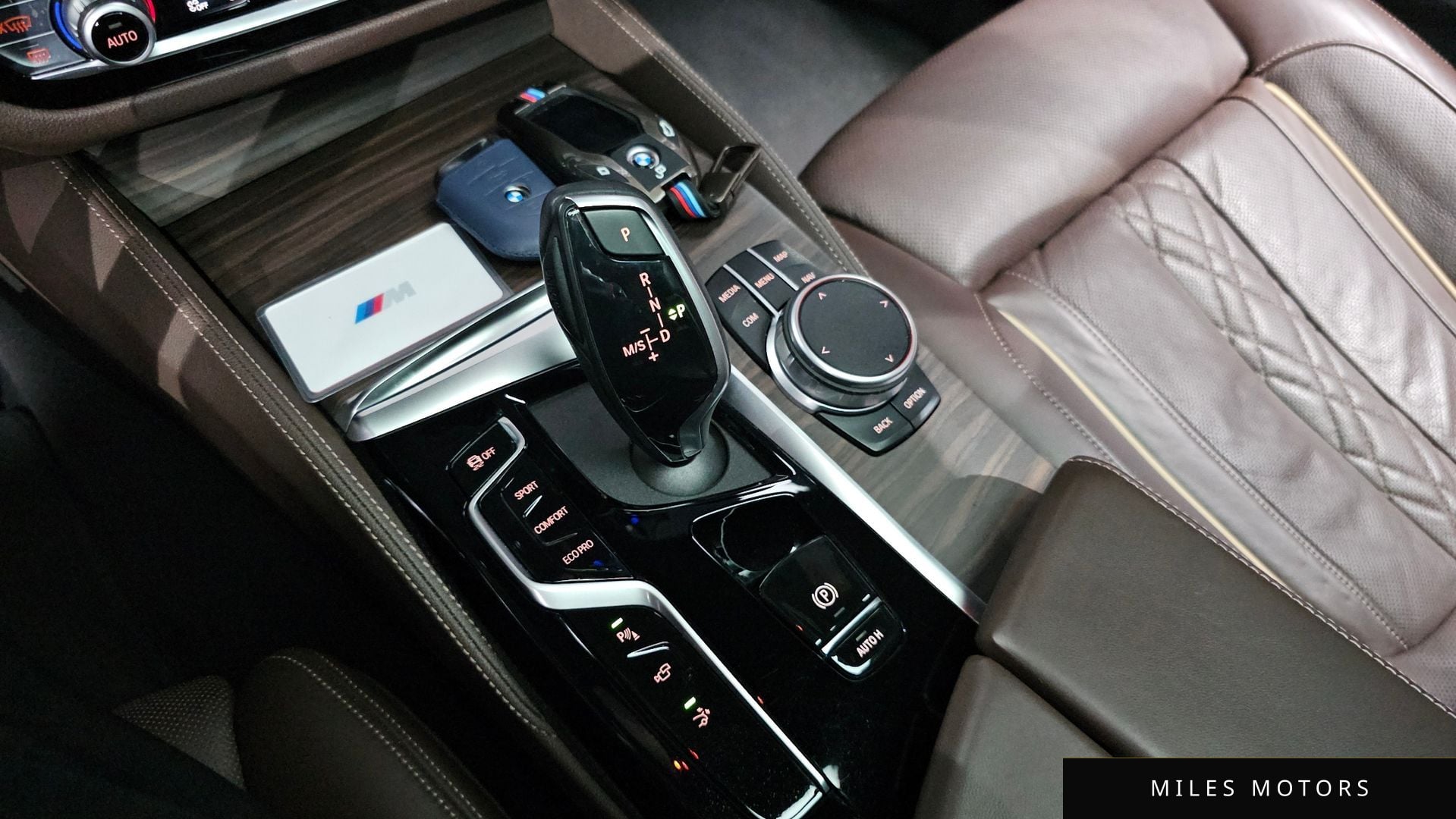 BMW 6 Series GT (G32) 2021 — миниатюра 12