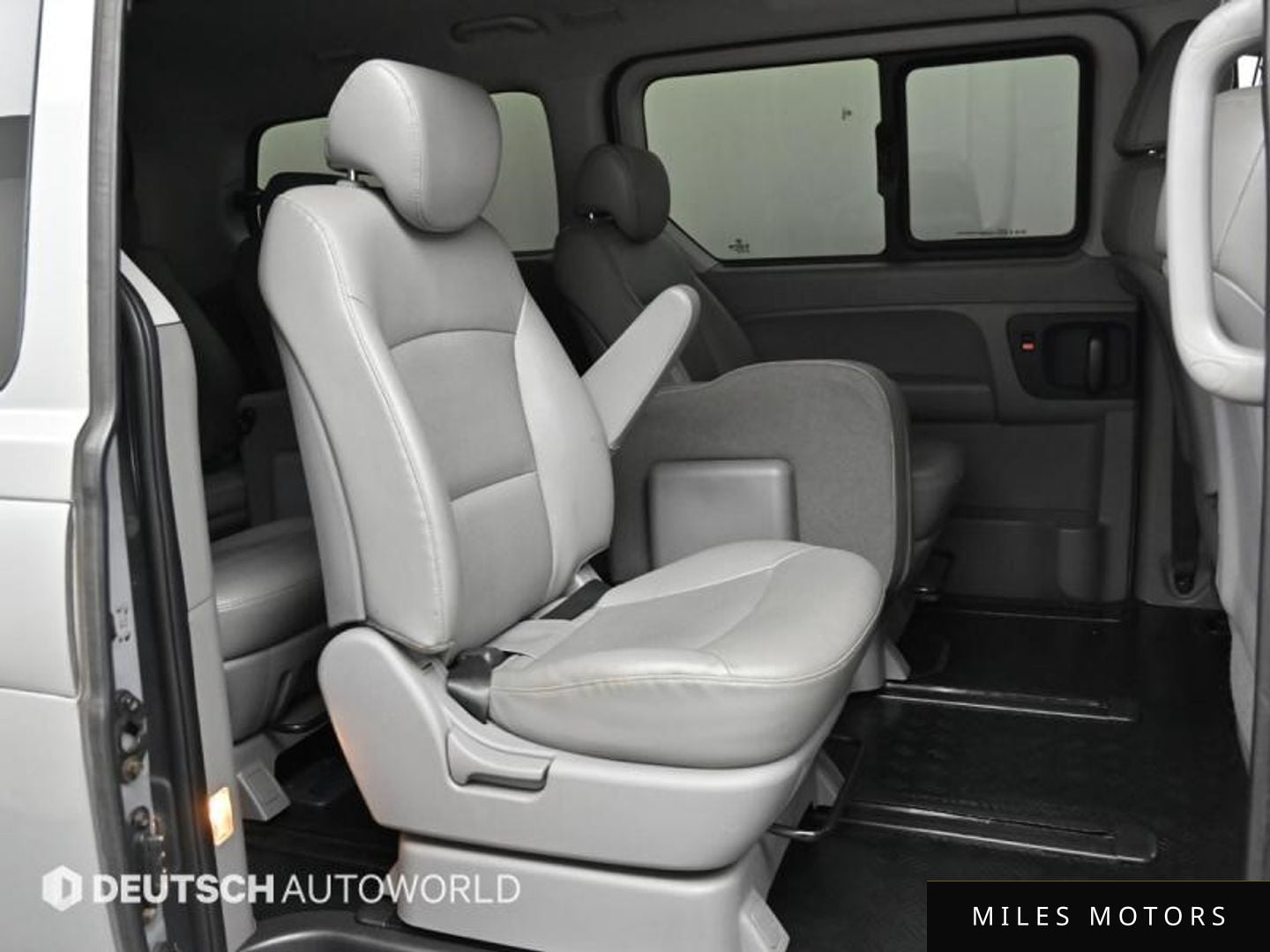 Hyundai Starex 2017 — миниатюра 12