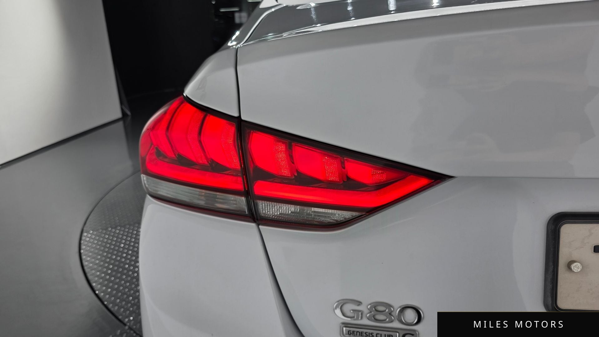 Genesis G80 2017 — миниатюра 9